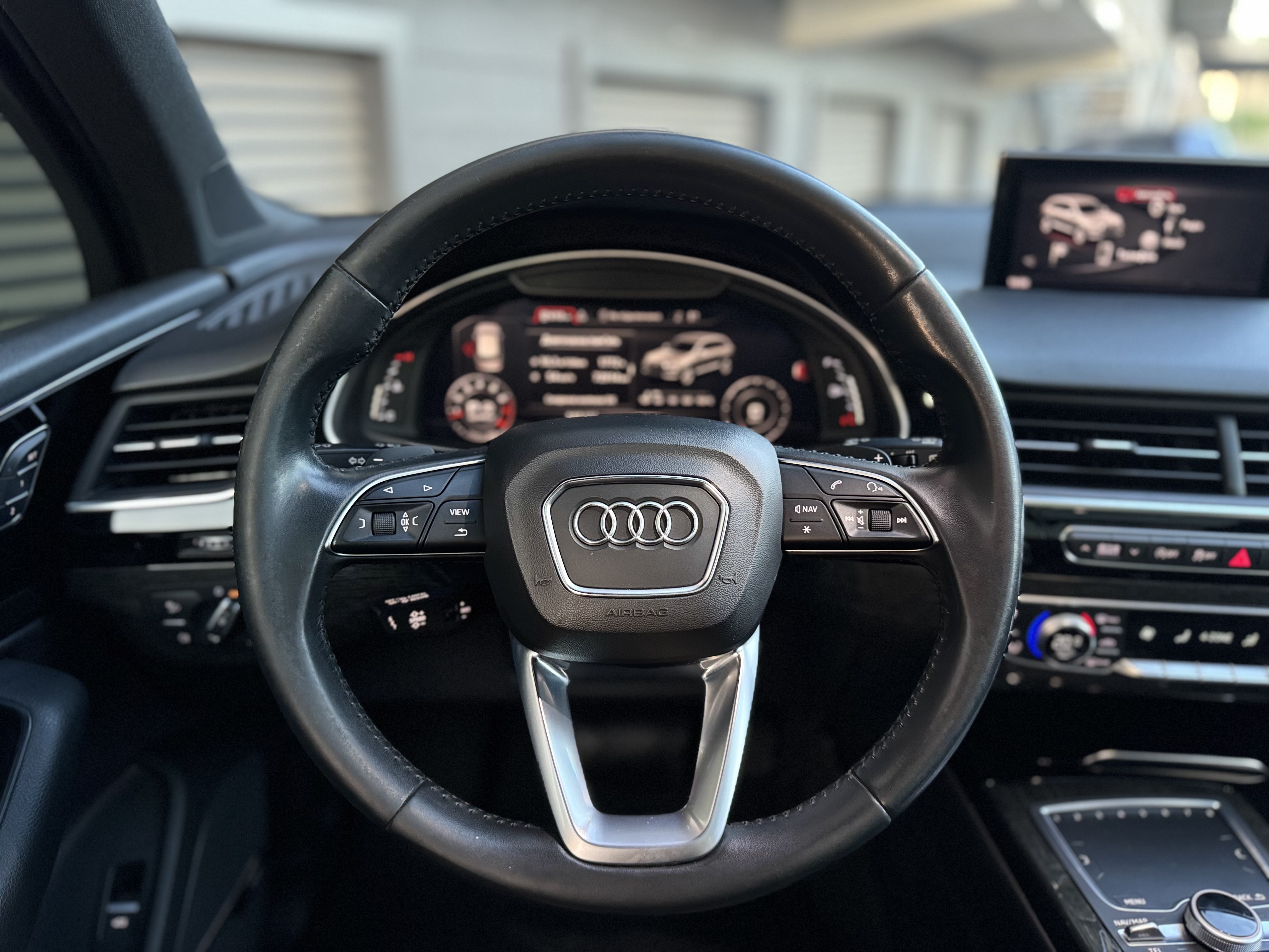 Audi-3