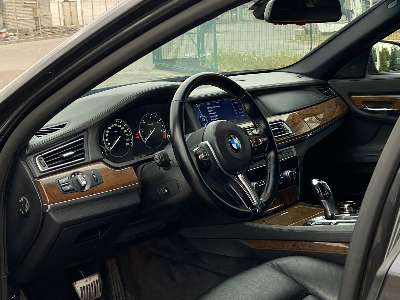 BMW-10