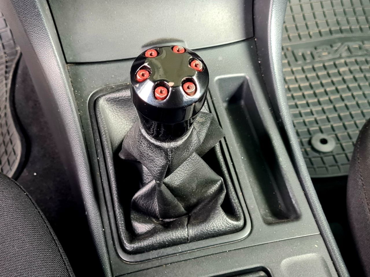 Mazda-4