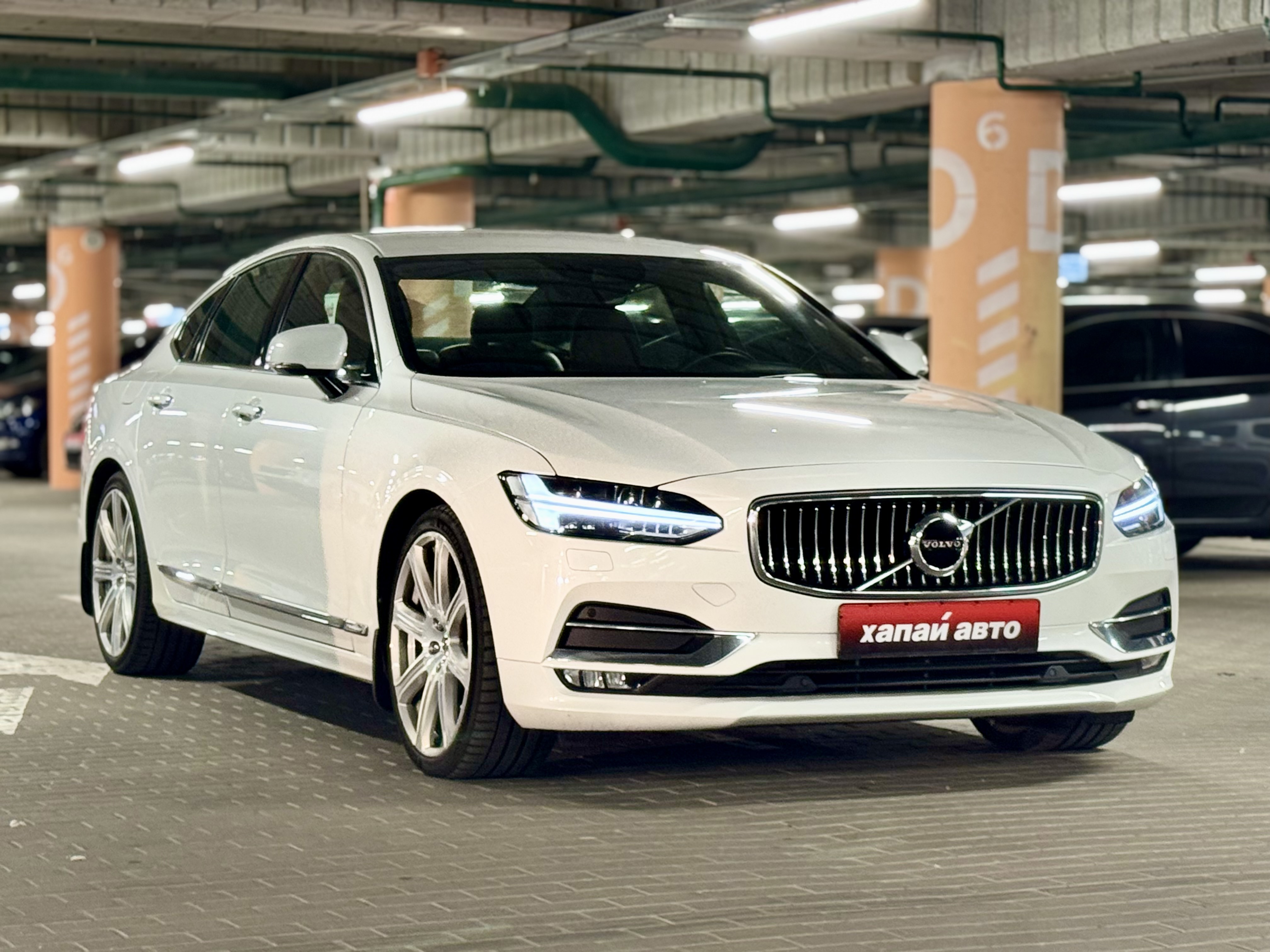 Volvo-16