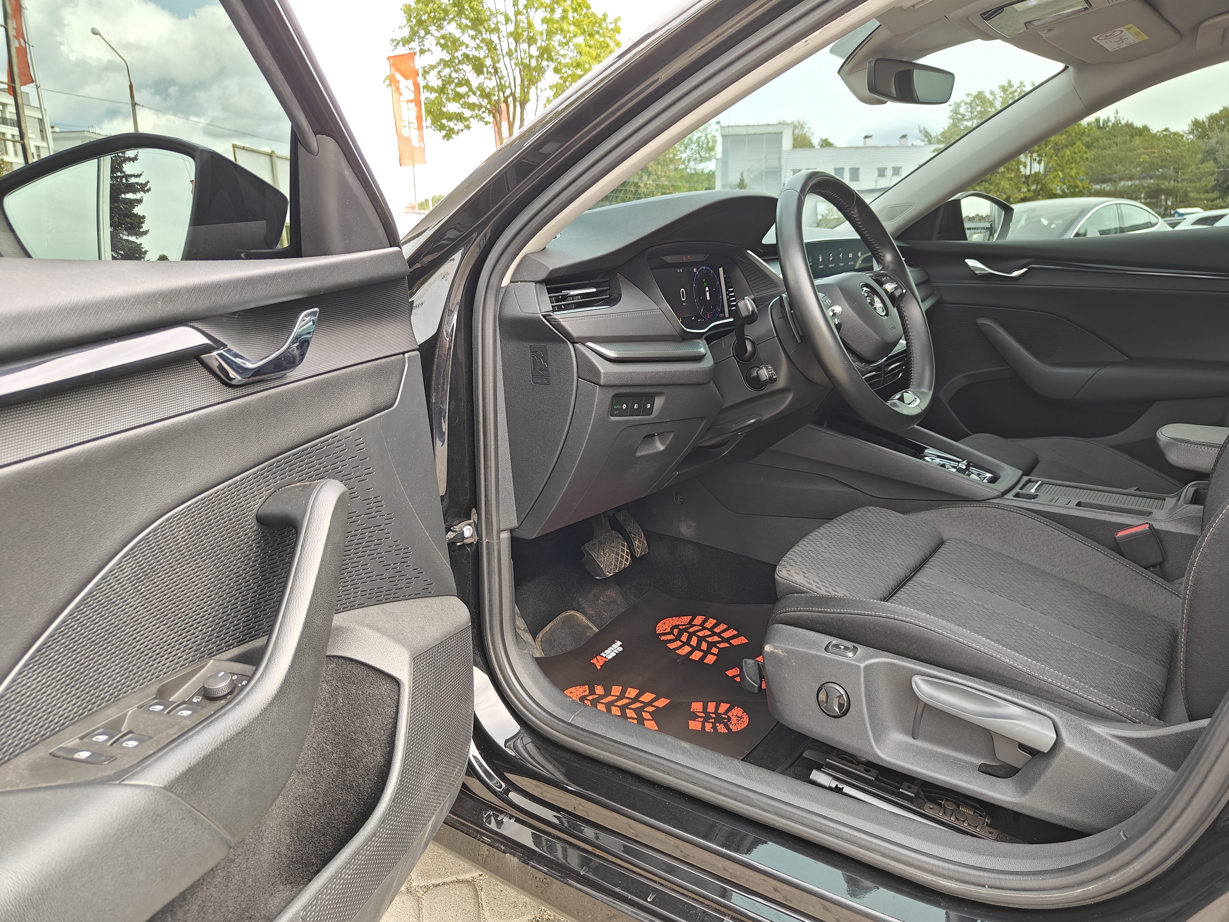 Skoda-12