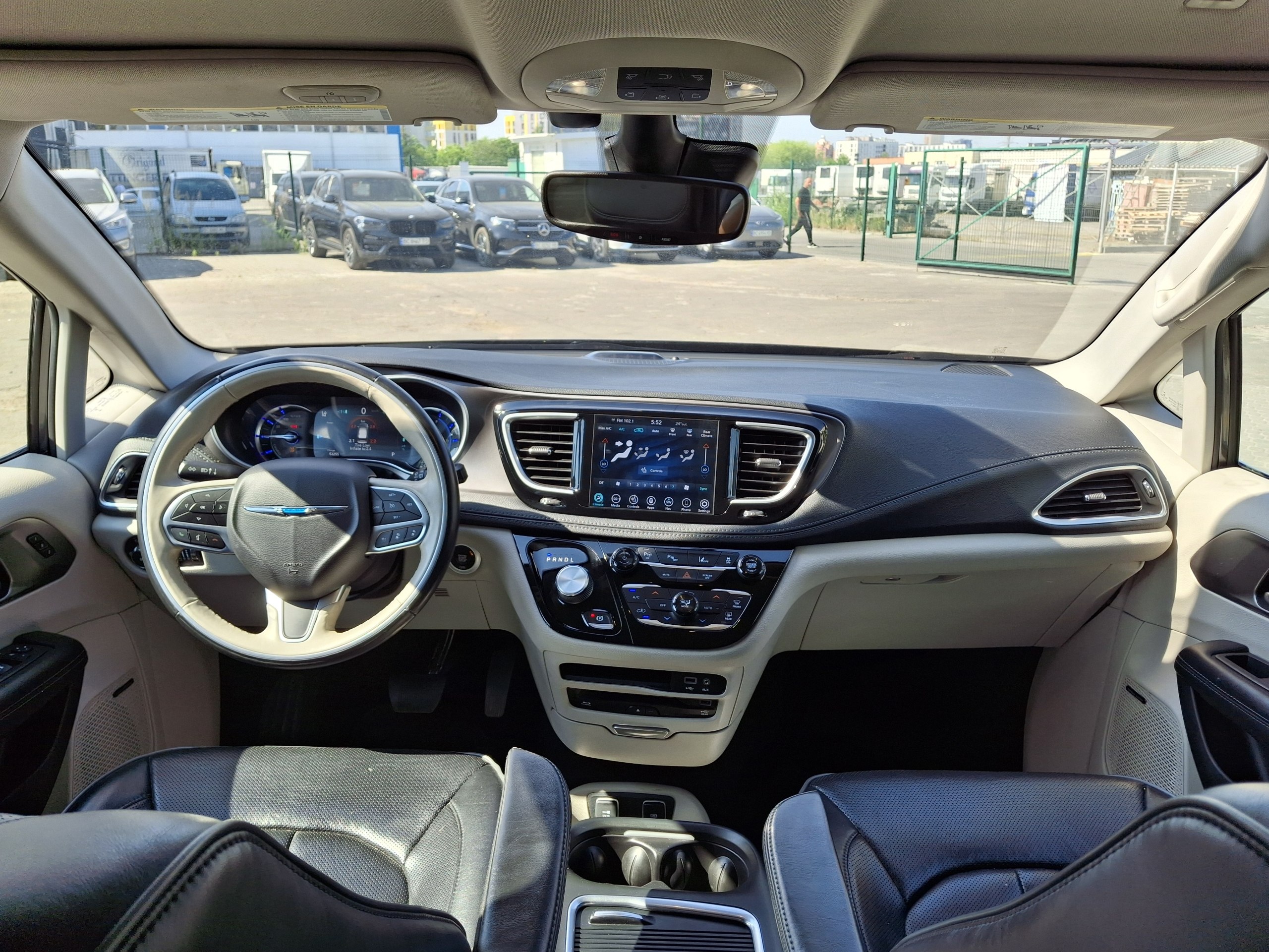 Chrysler-20