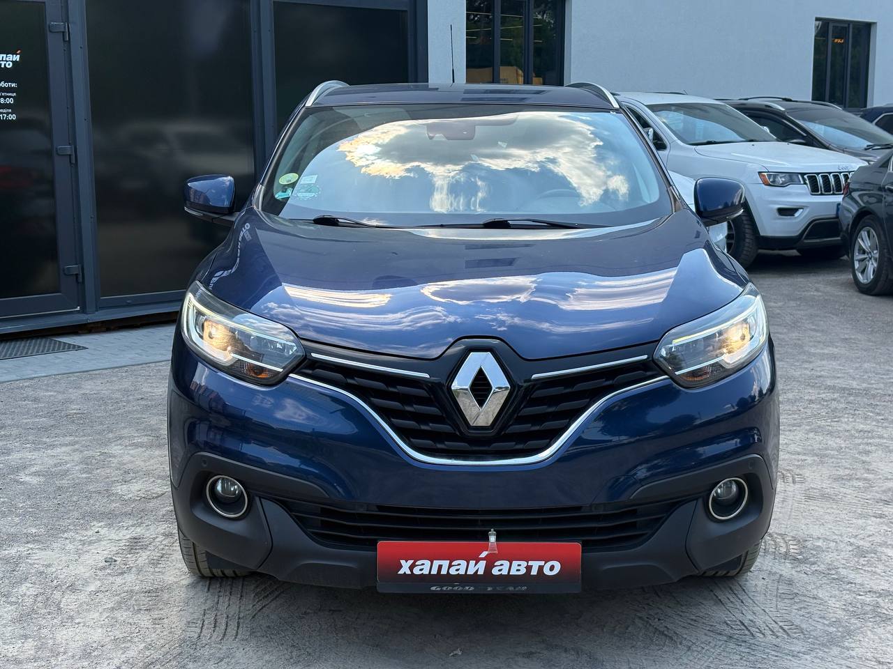 Renault-0