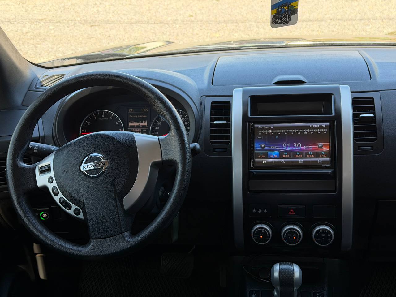 Nissan-3