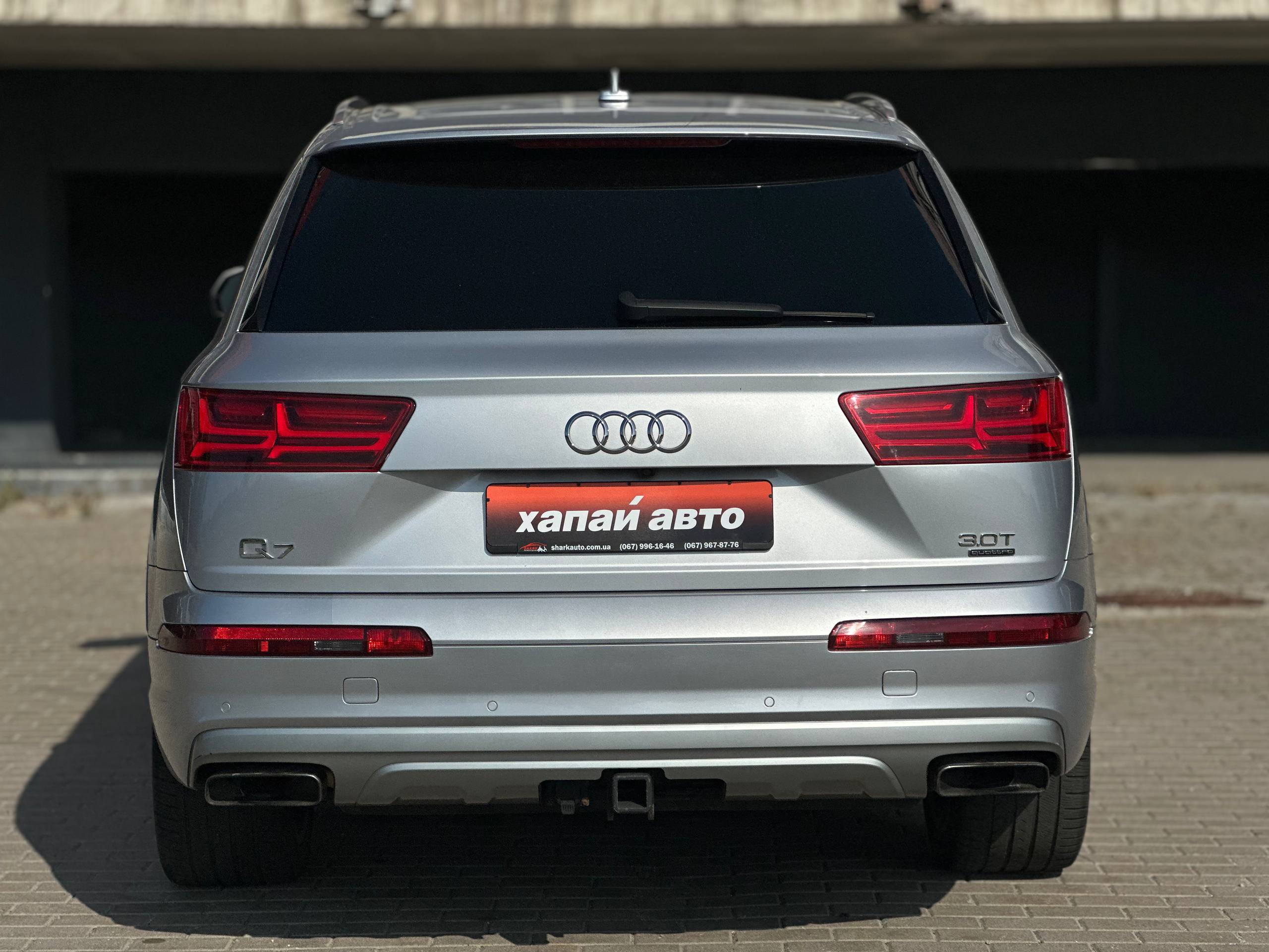 Audi-5