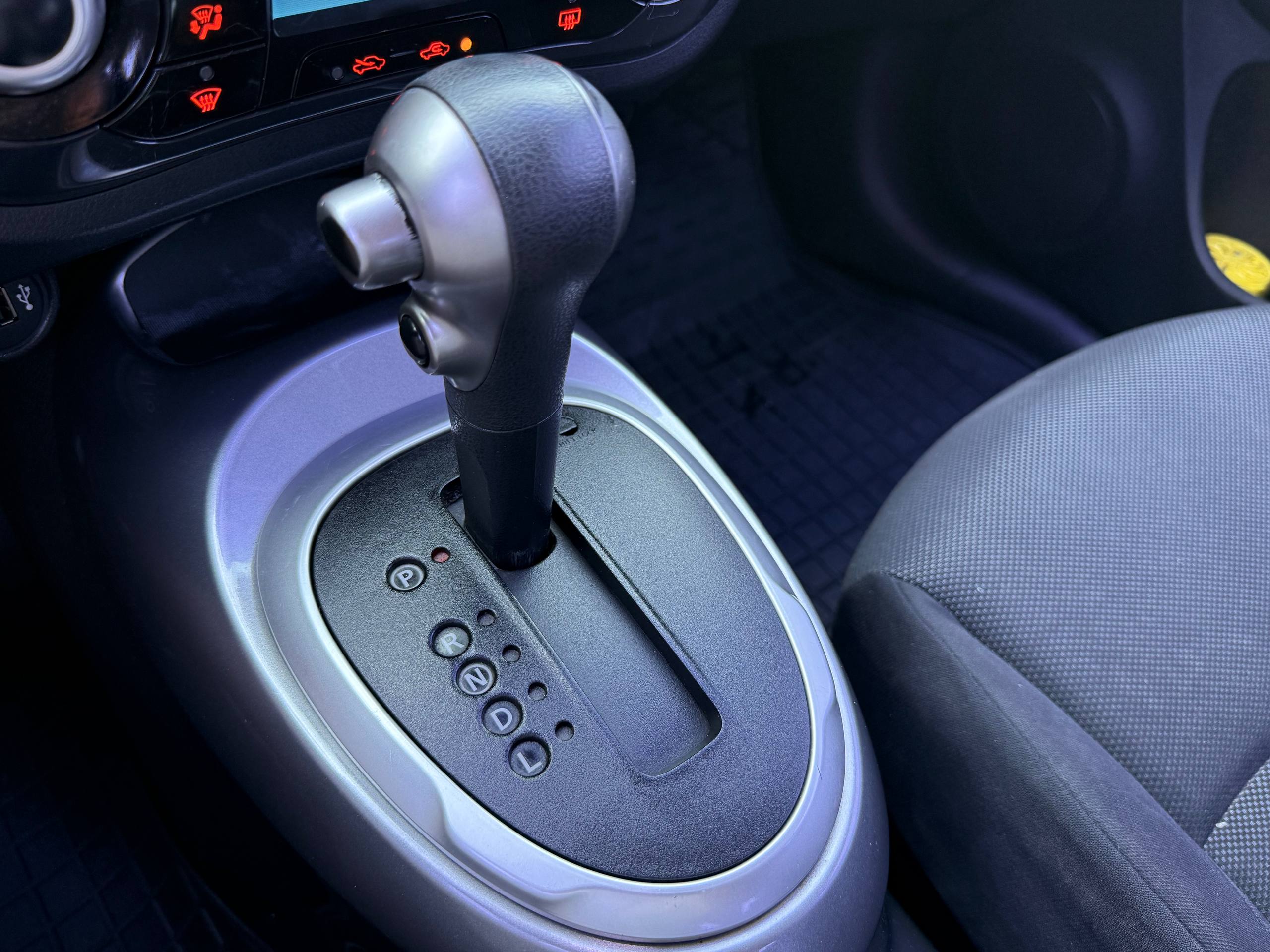 Nissan-13