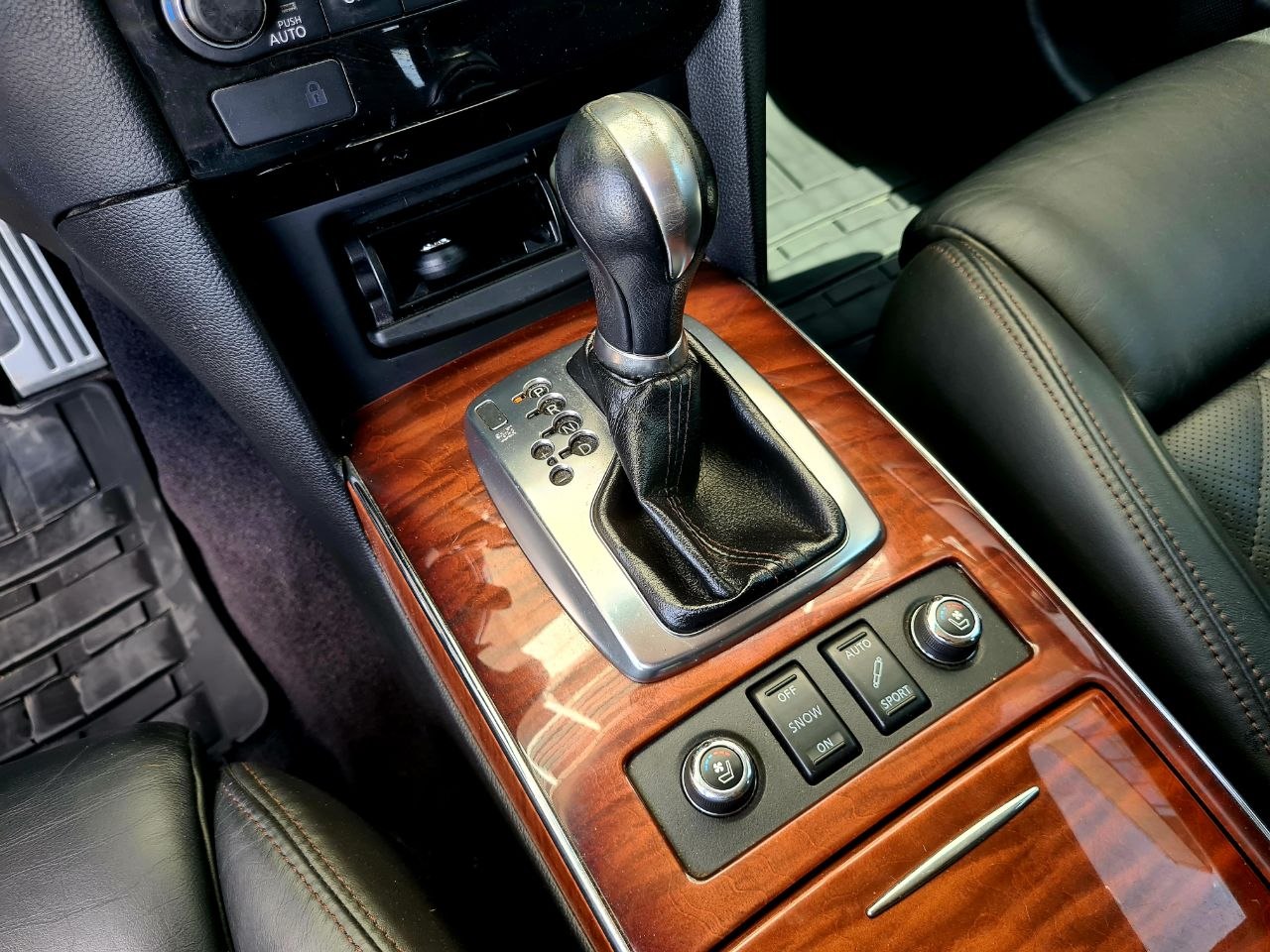 Infiniti-18