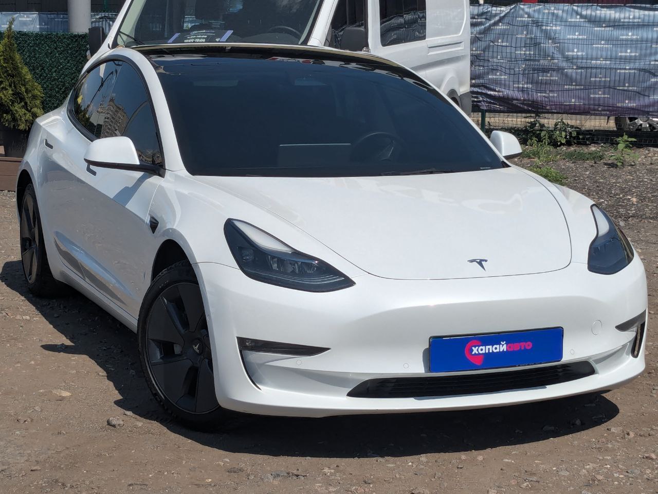 Tesla-26