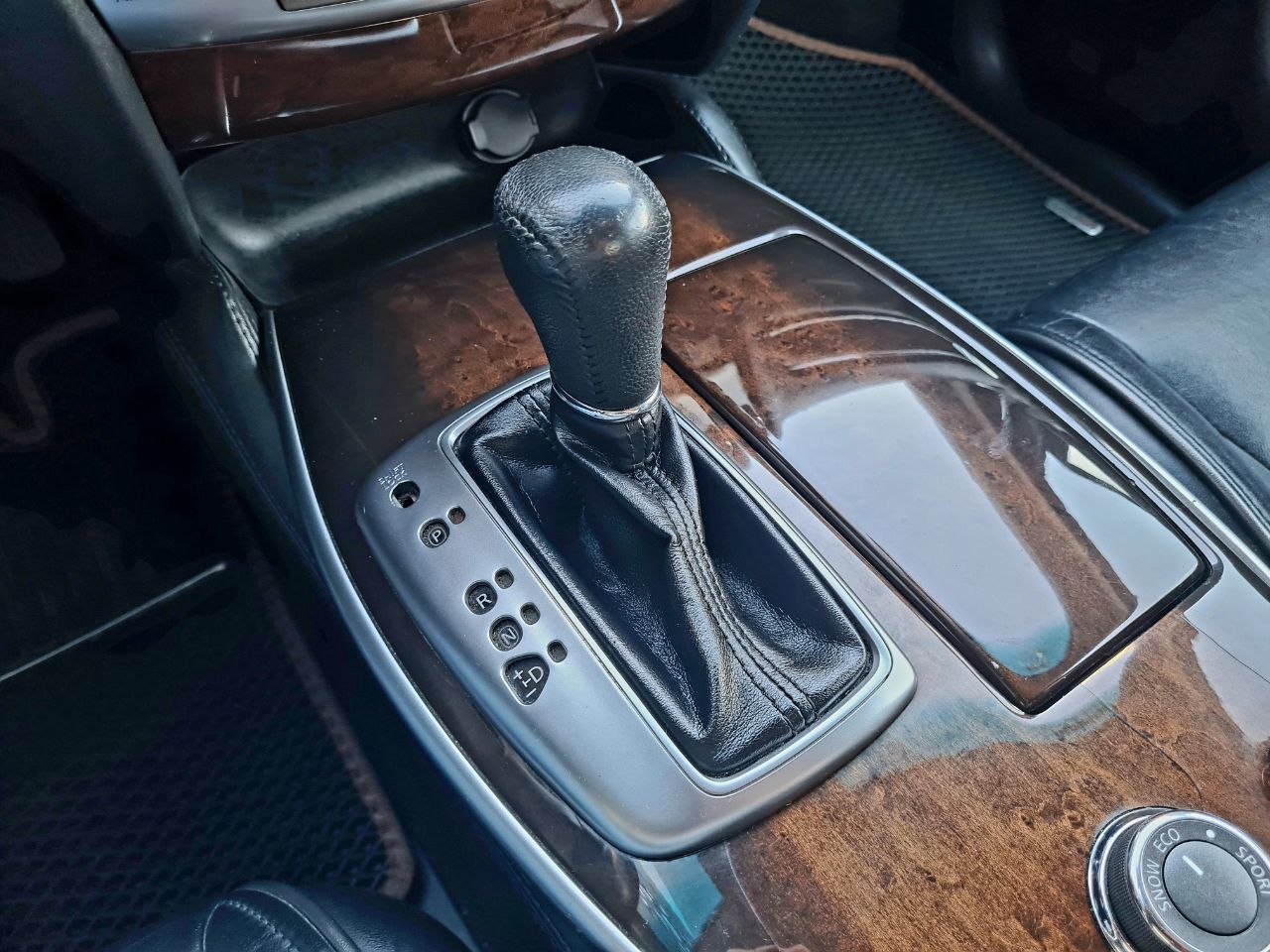 Infiniti-8