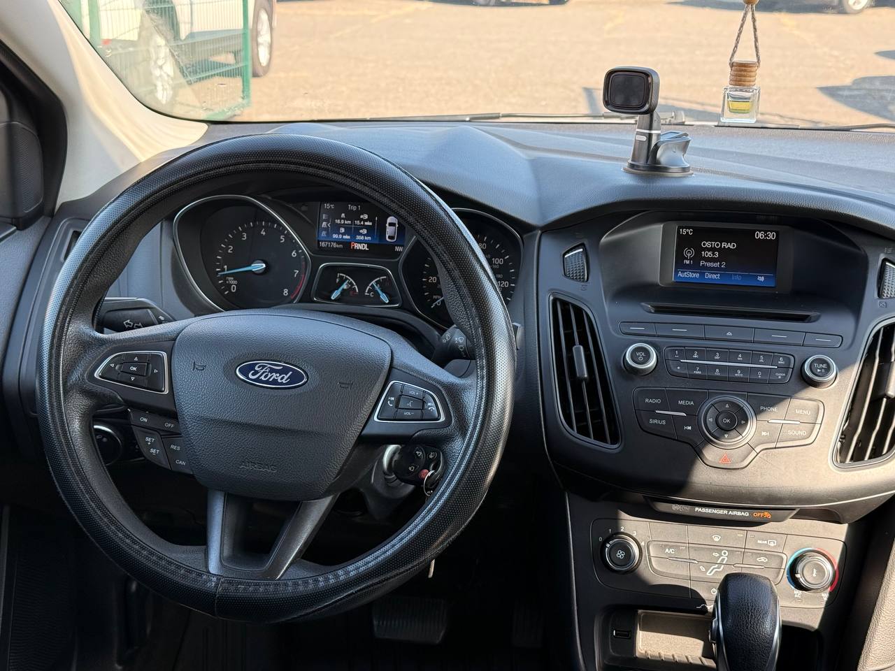 Ford-17