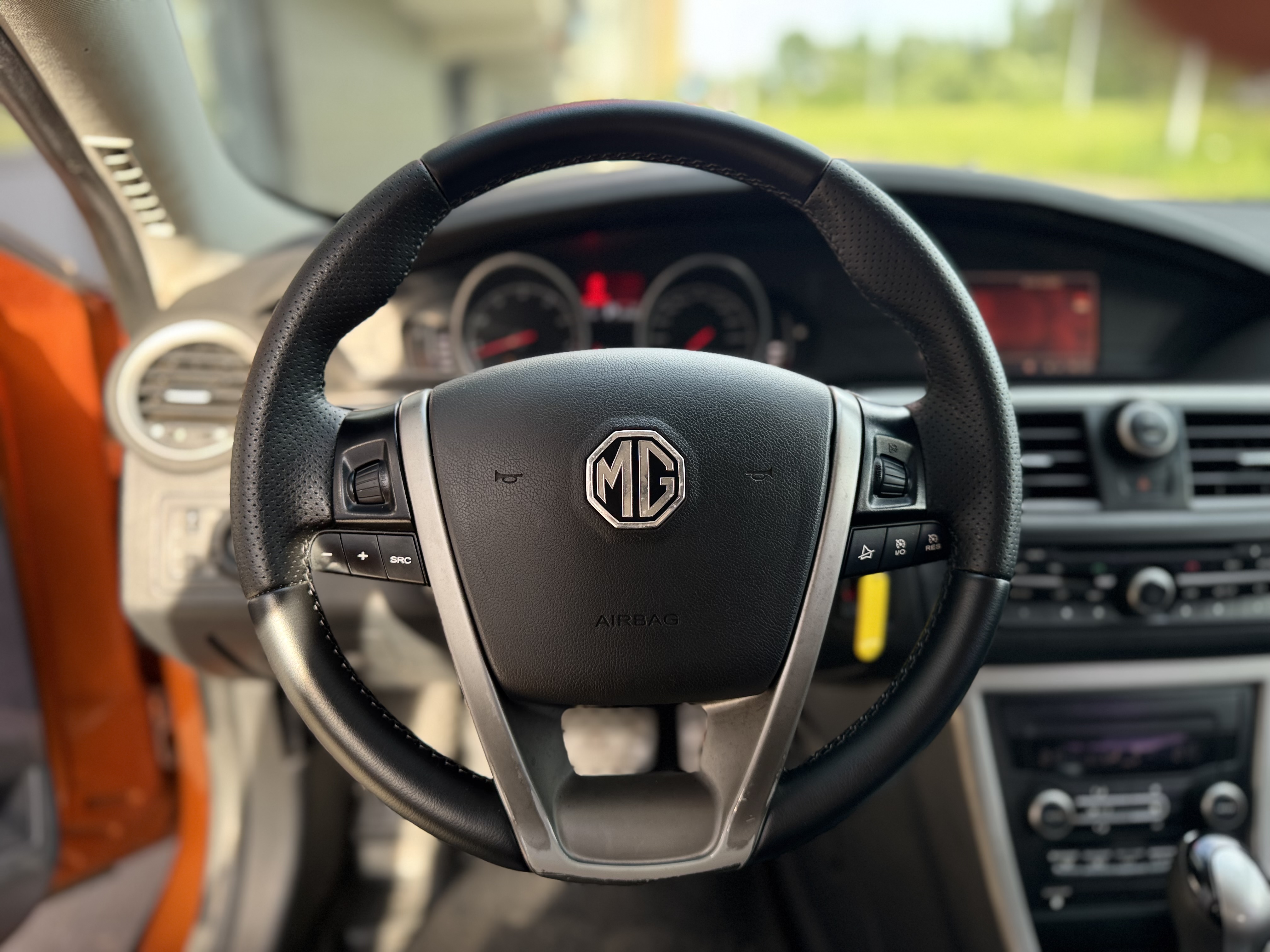 MG-0