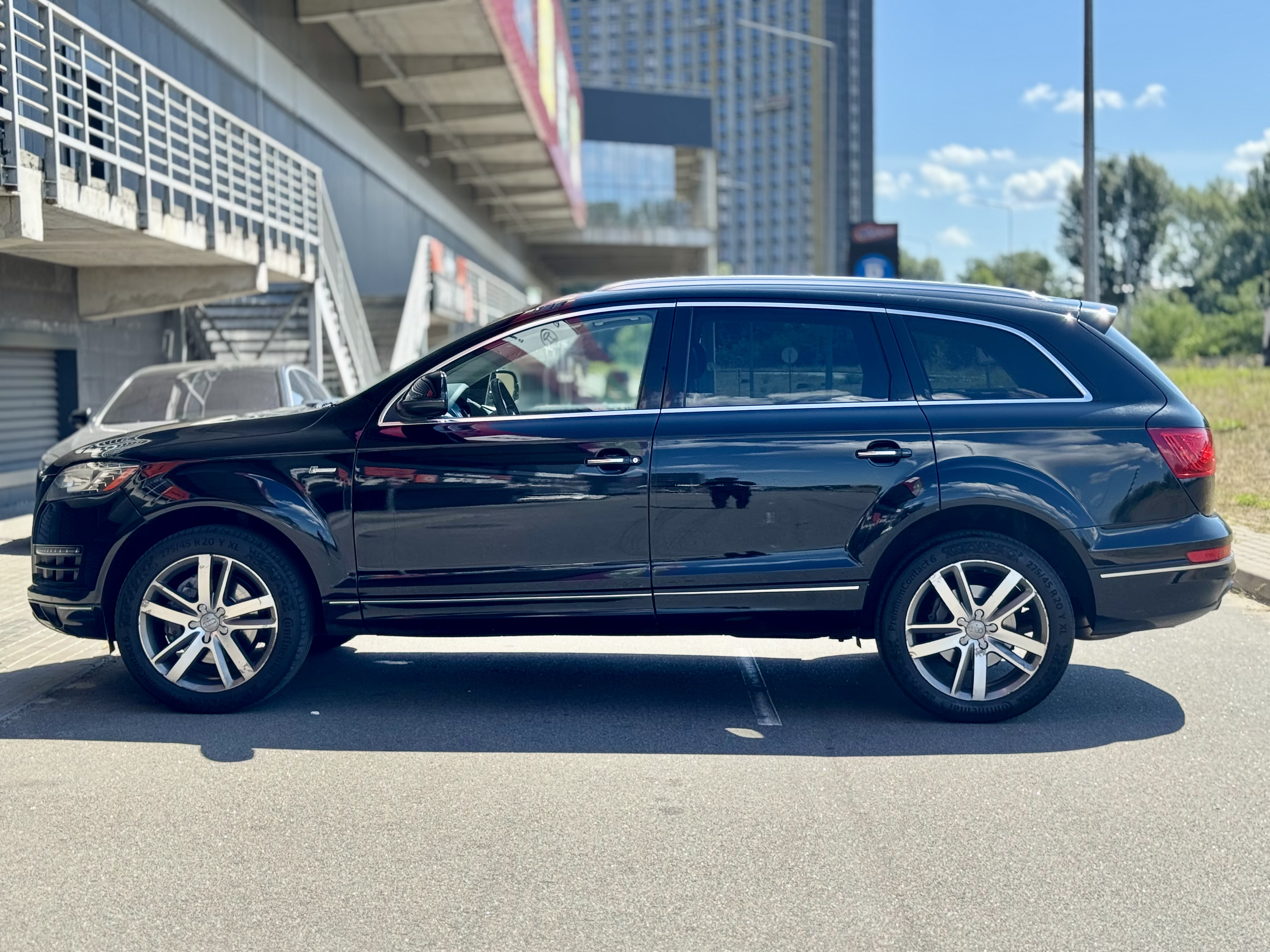 Audi-2