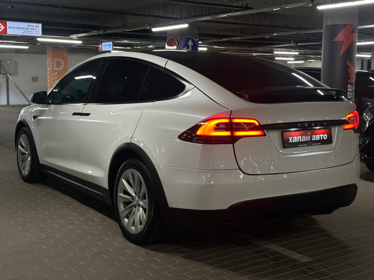 Tesla-16