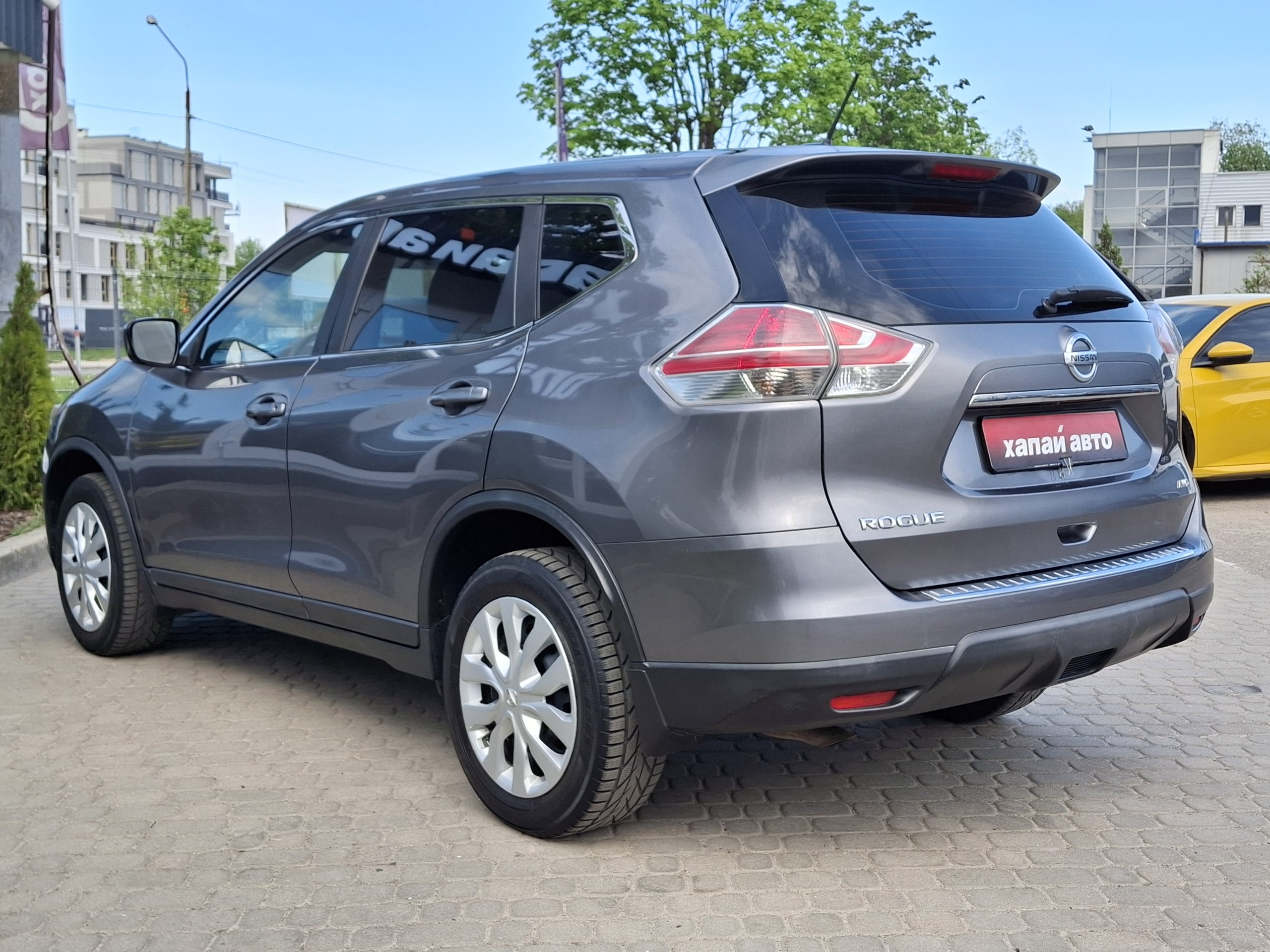 Nissan-5