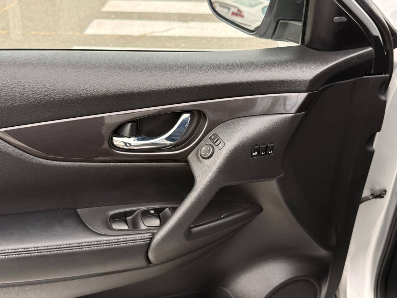 Nissan-10