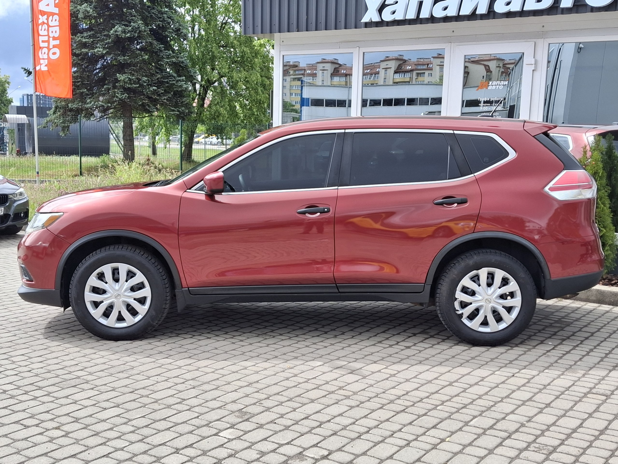 Nissan-8