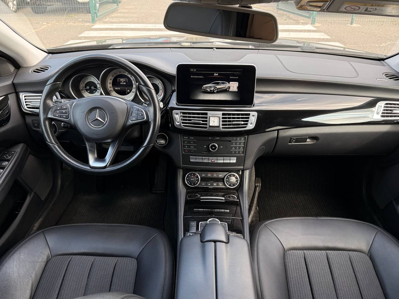 Mercedes-Benz-20