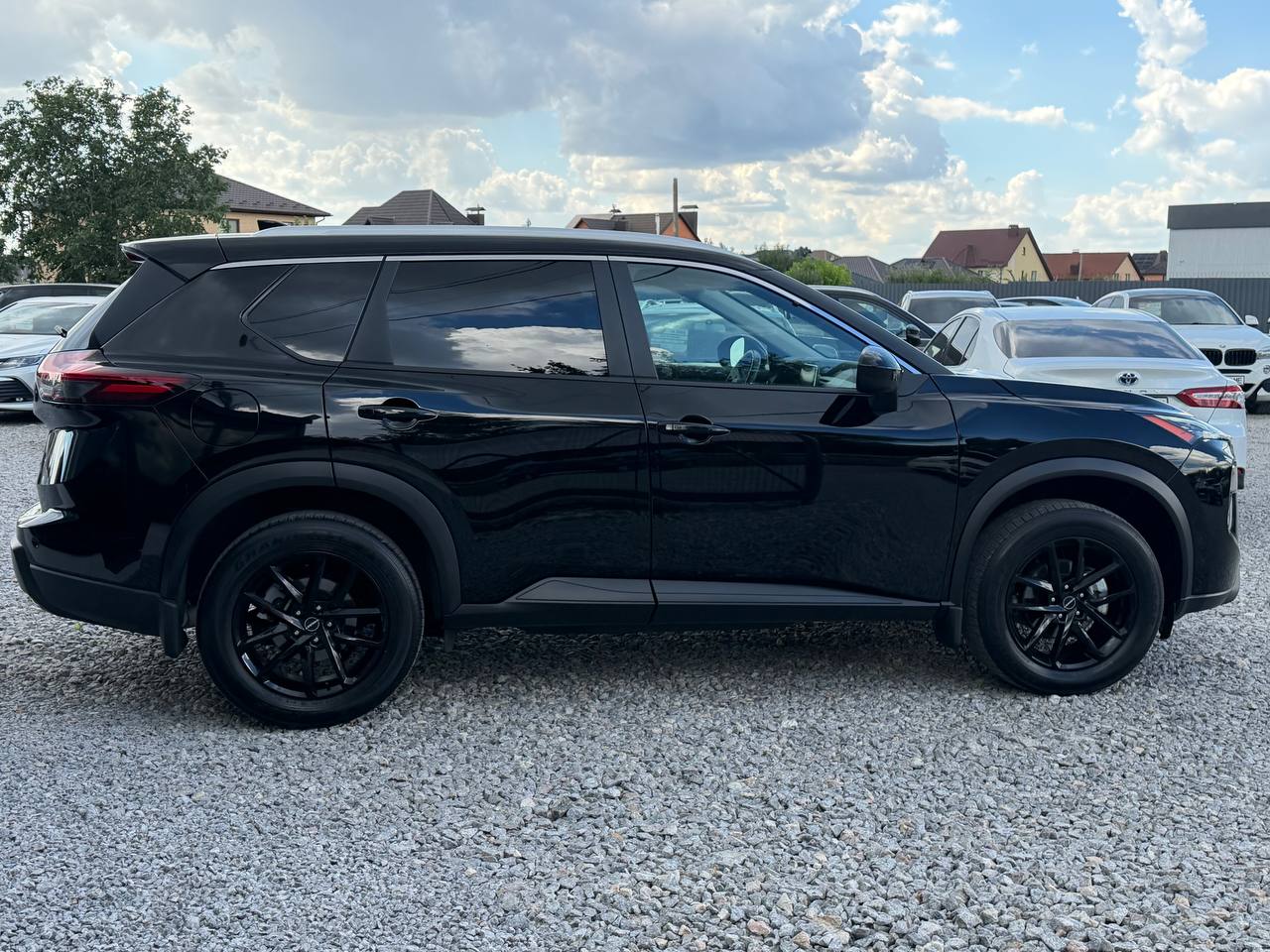 Nissan-10