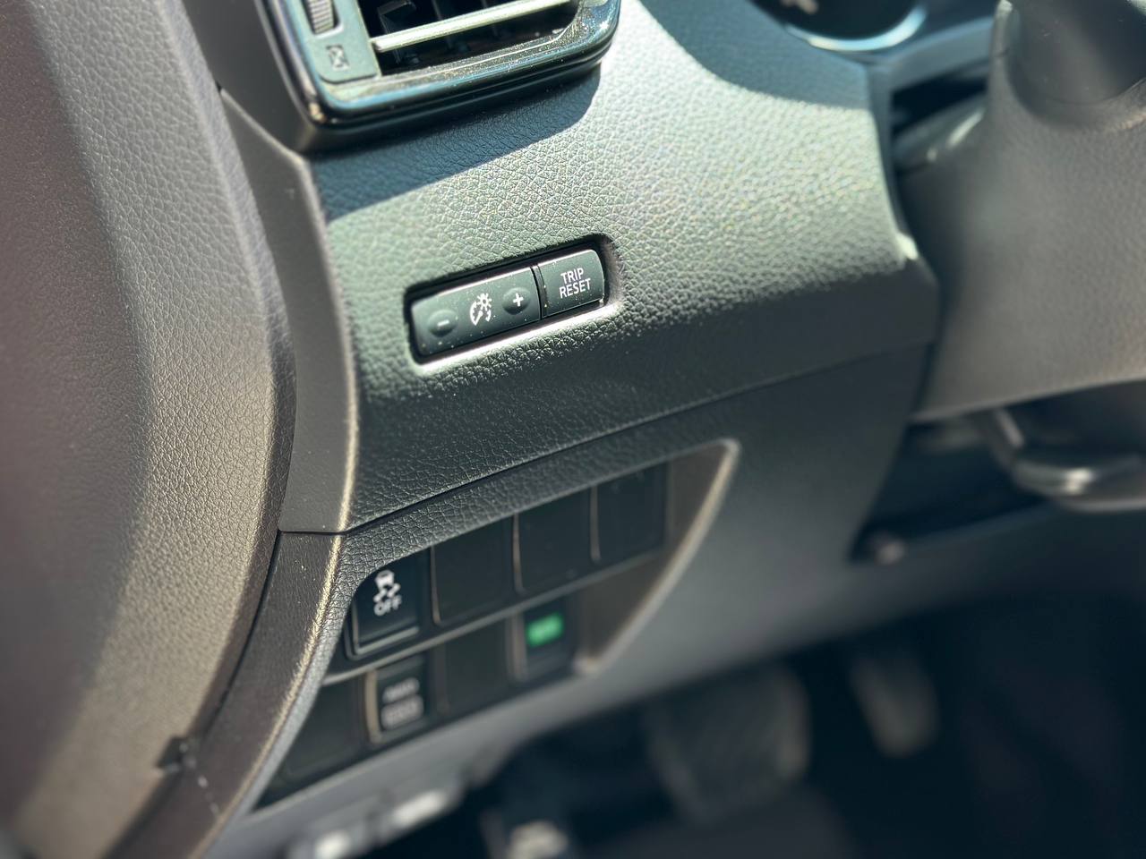 Nissan-4
