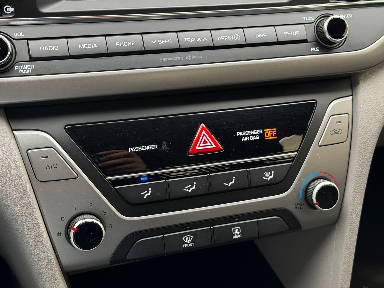 Hyundai-12