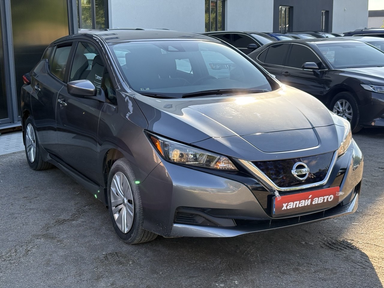 Nissan-10