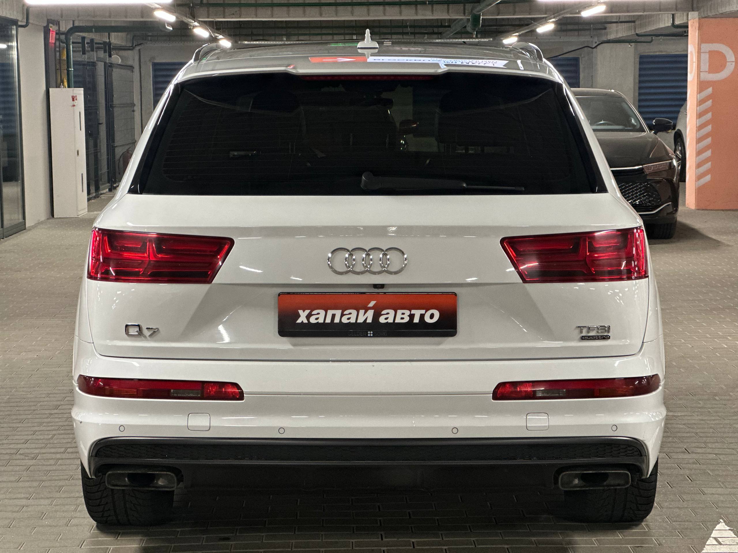 Audi-20