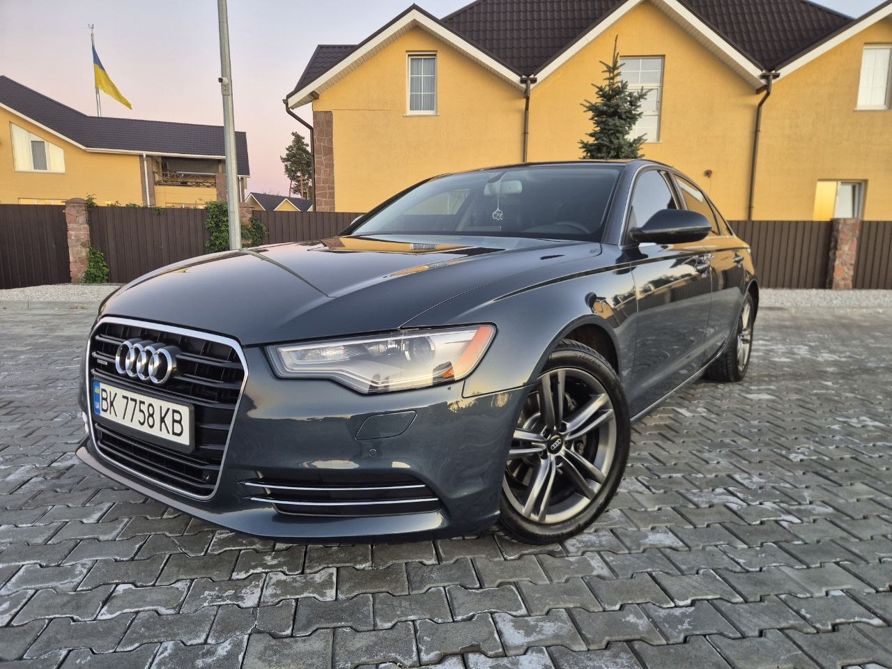 Audi-28