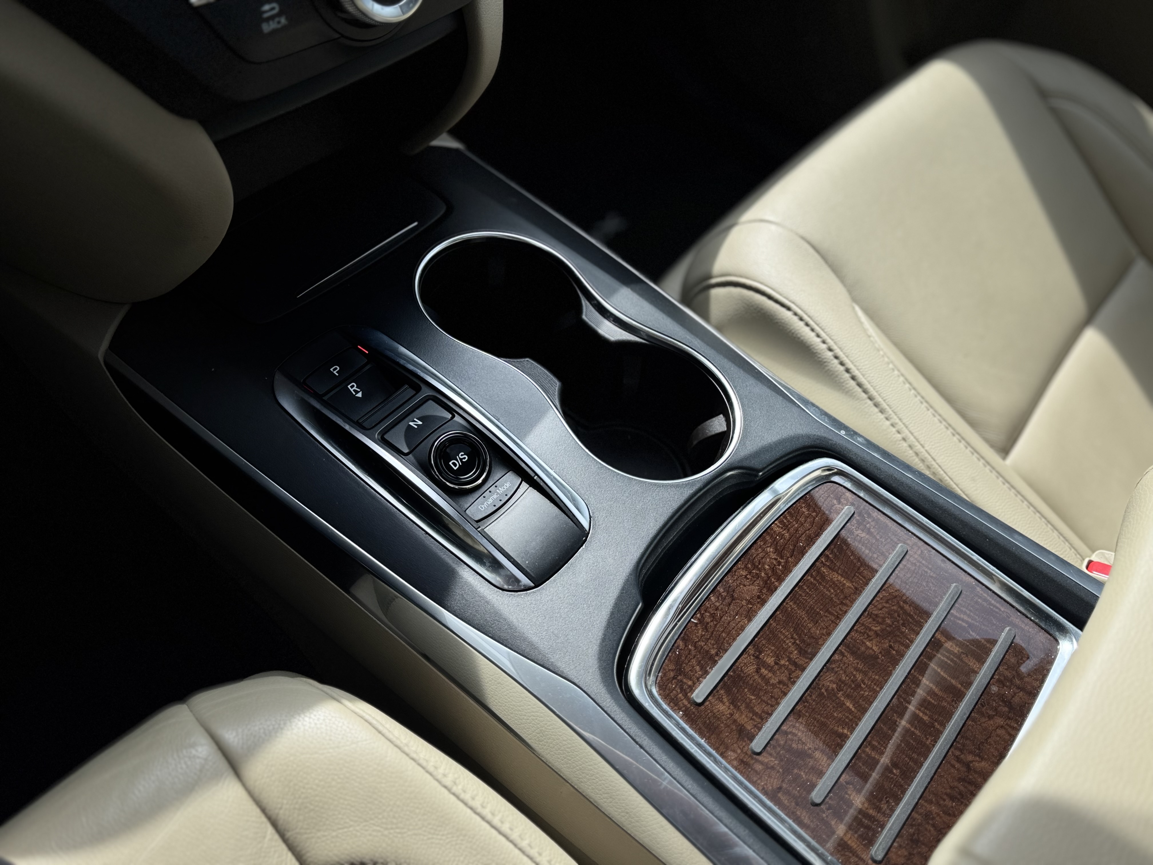 Acura-6