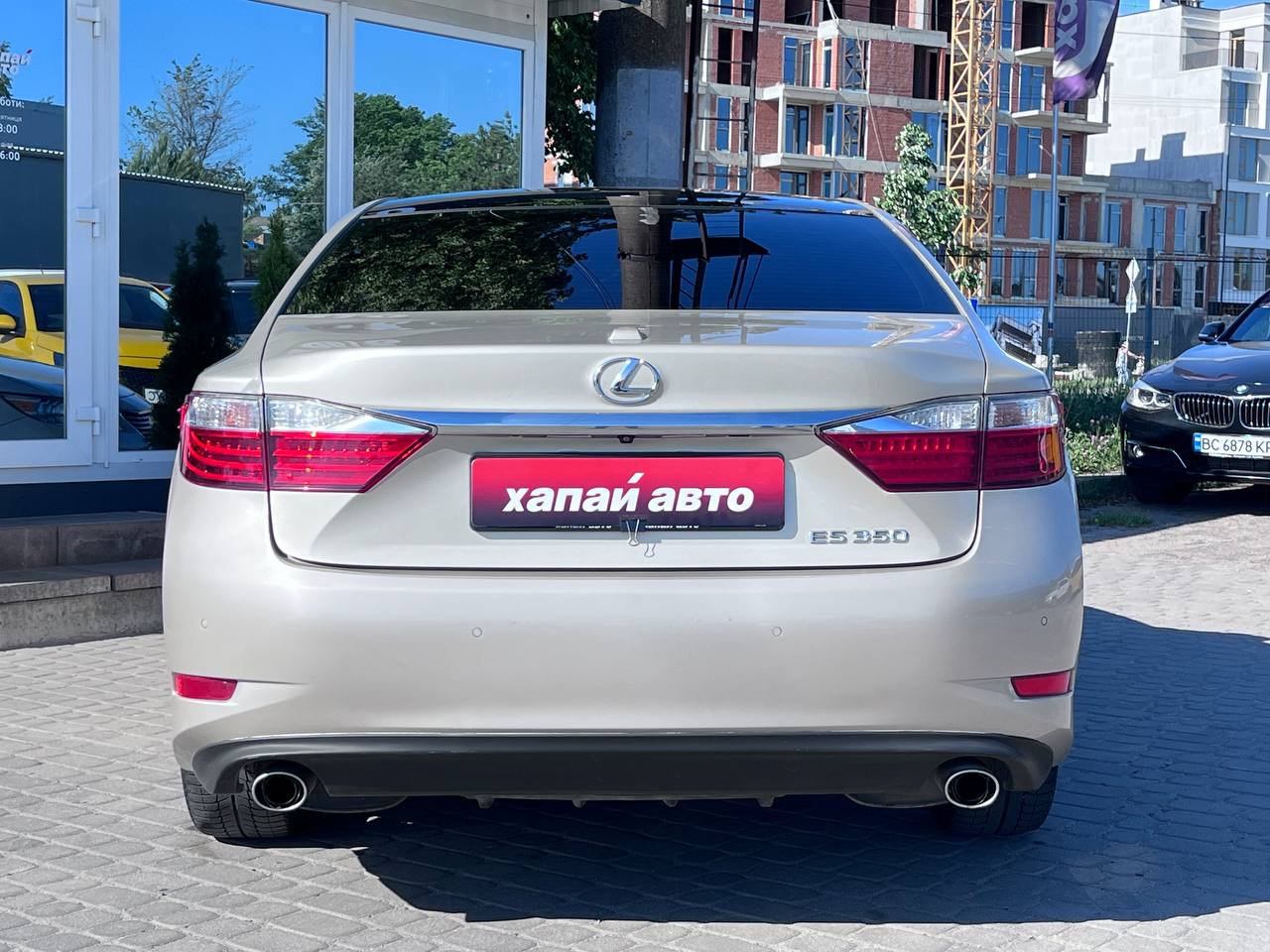 Lexus-0