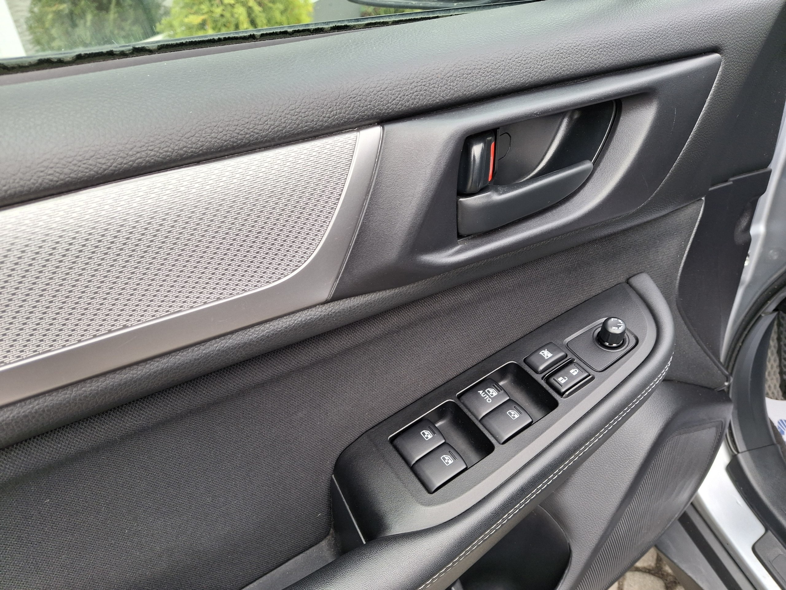 Subaru-12