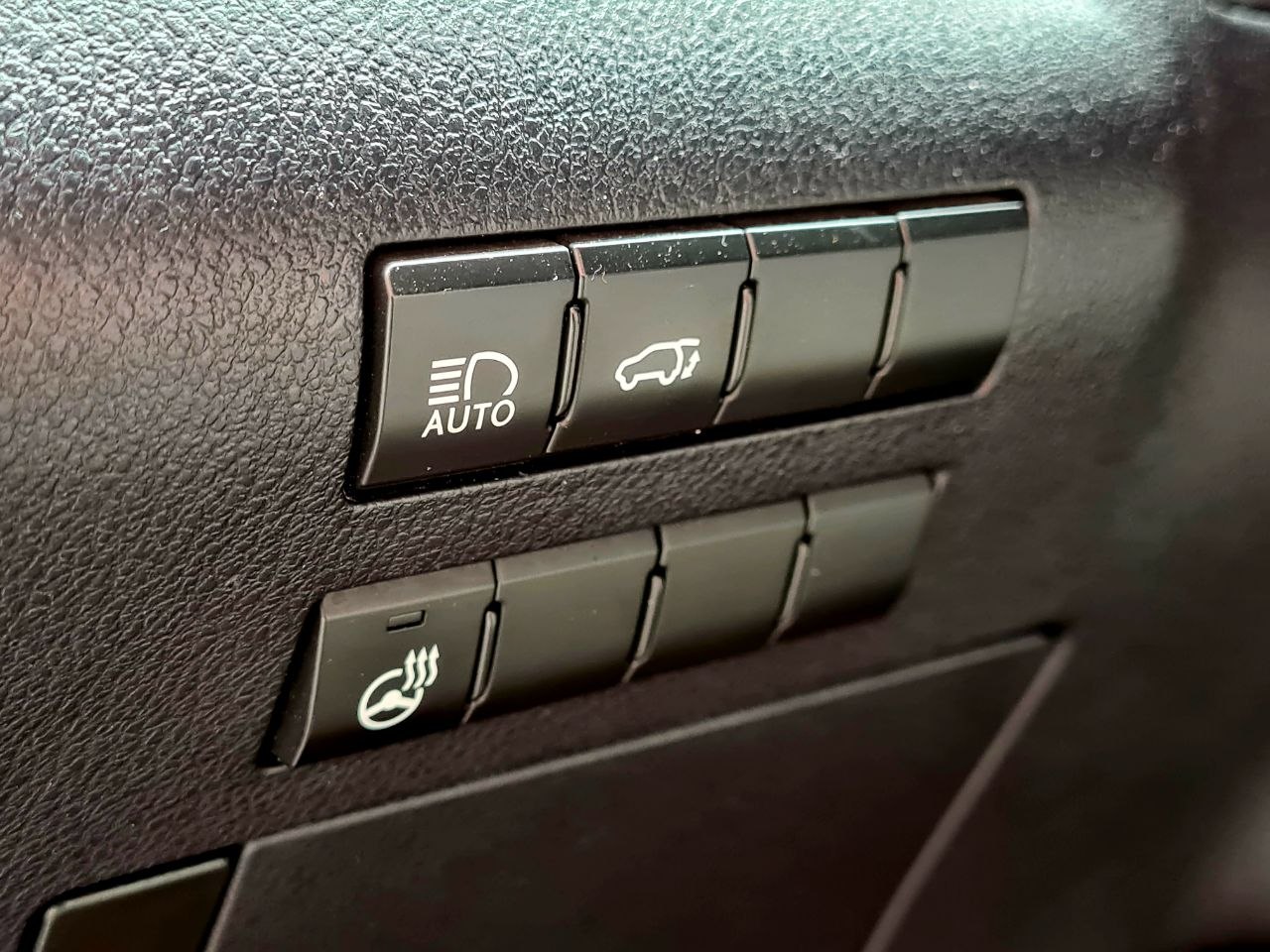 Lexus-11