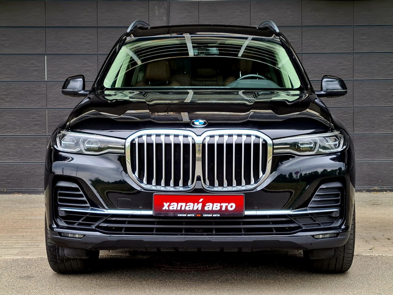 BMW-8