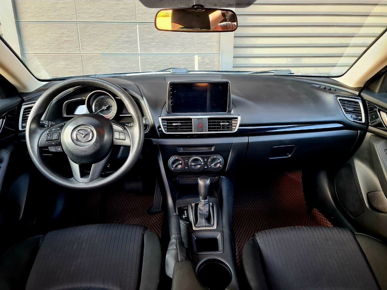 Mazda-4