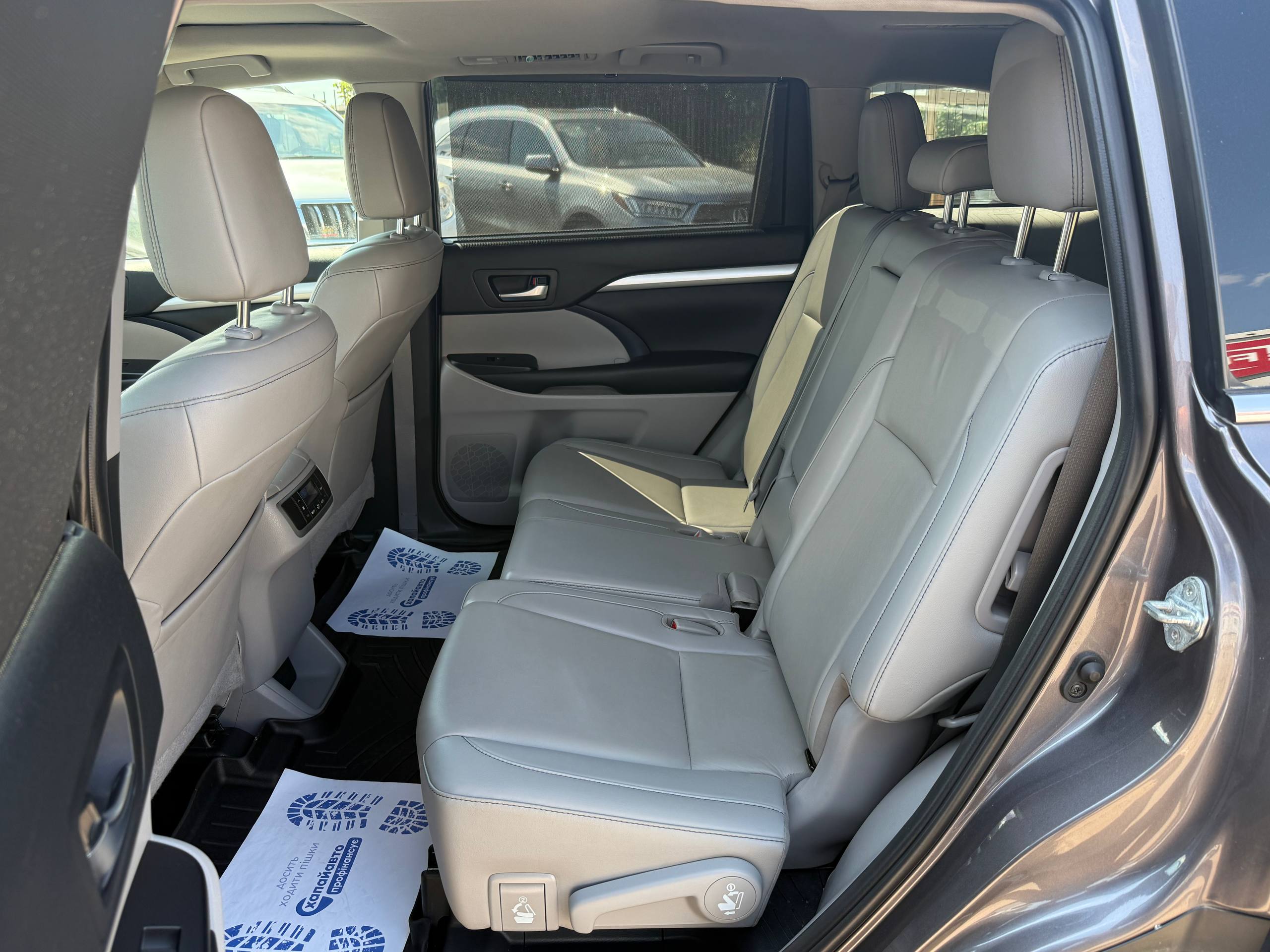 Toyota Highlander 2019