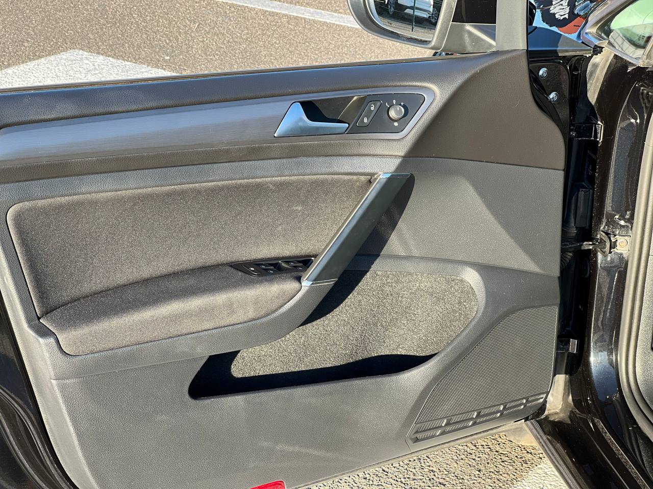 Volkswagen-0