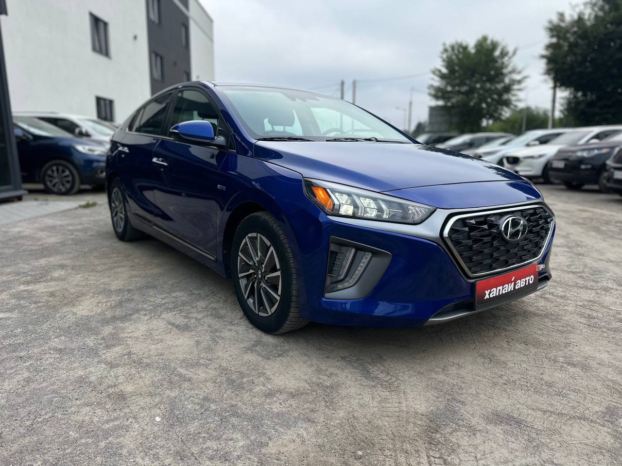 Hyundai-17