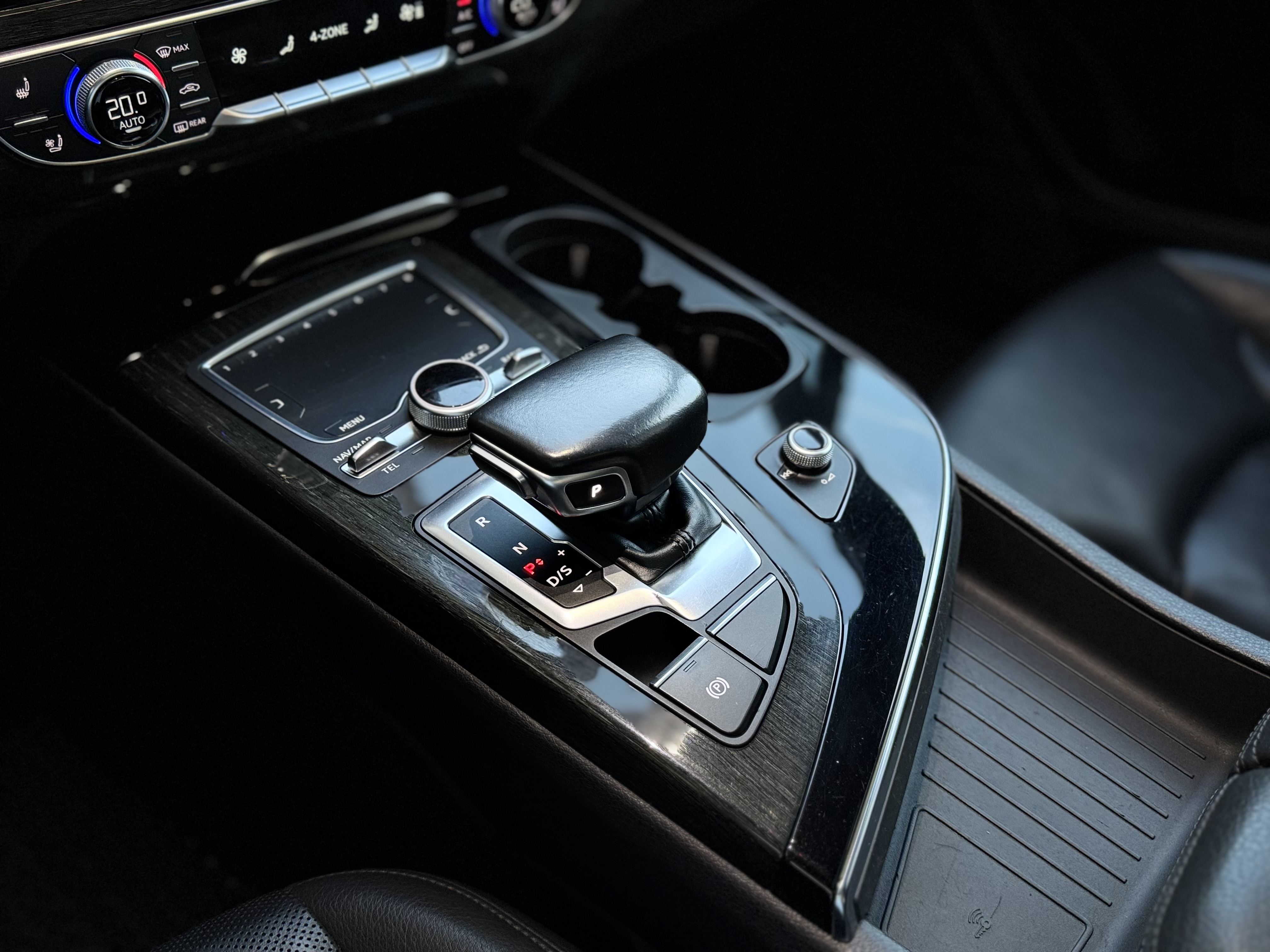 Audi-5