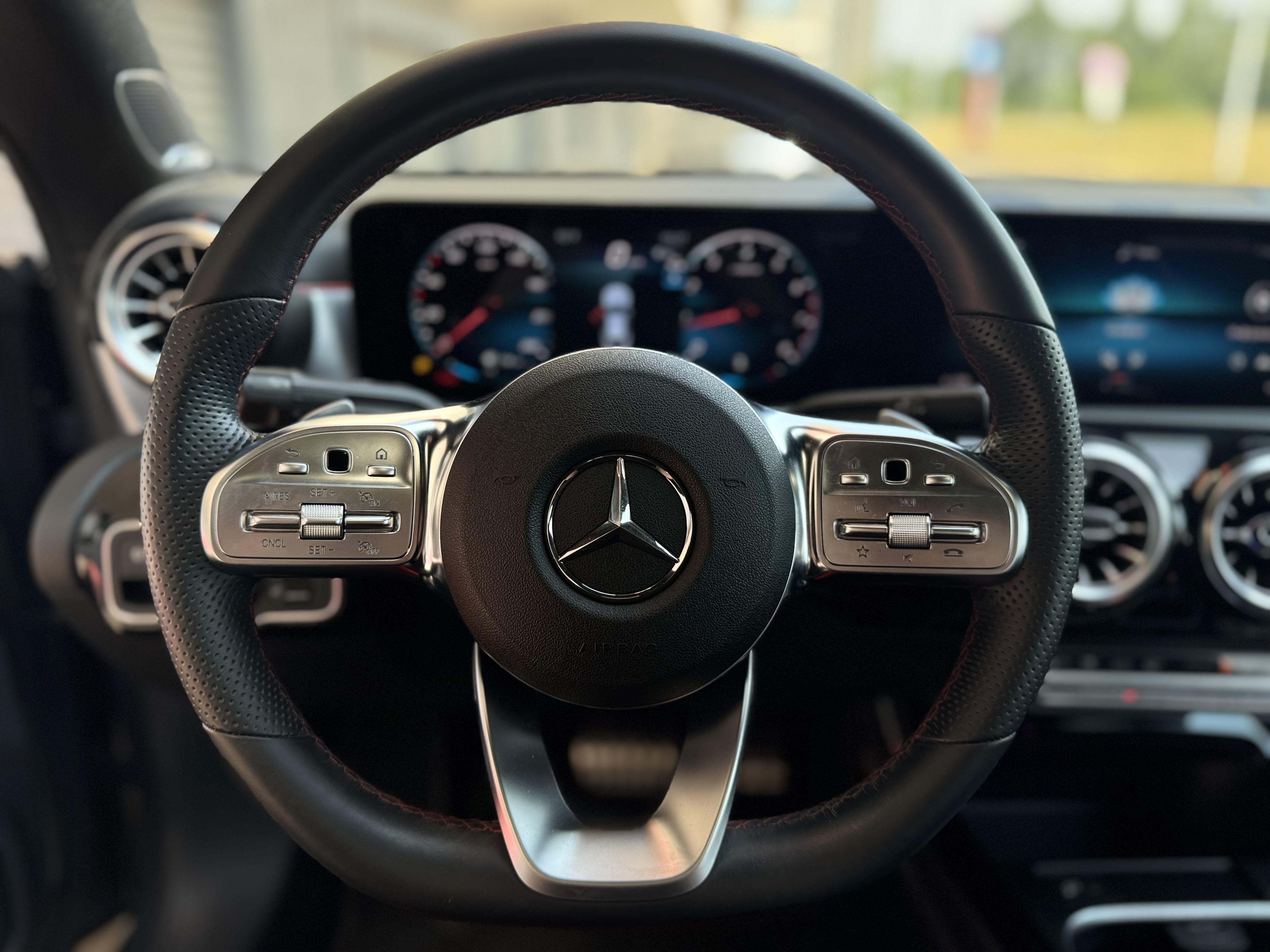 Mercedes-Benz-5