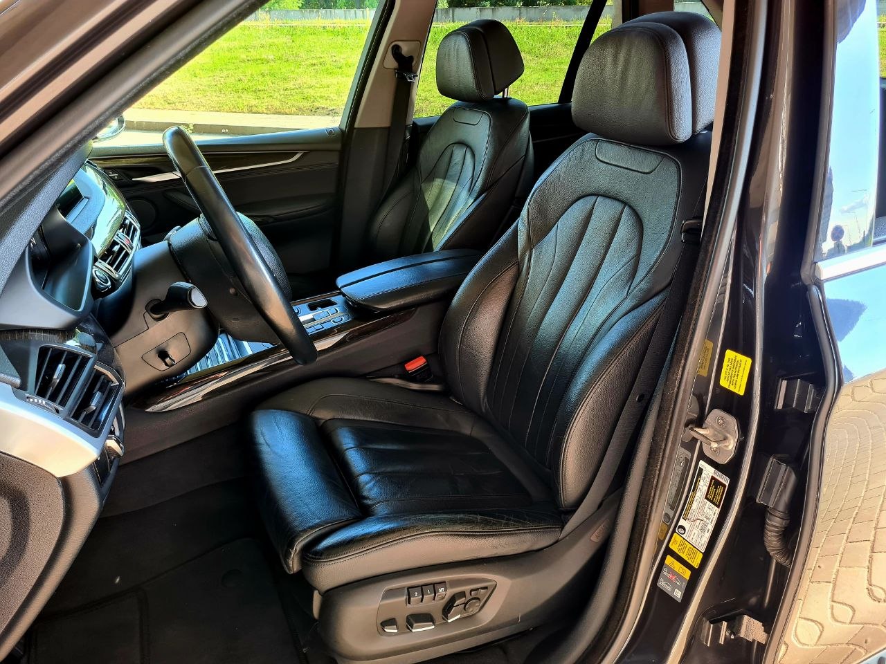 BMW-16