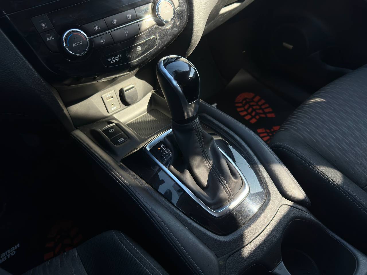 Nissan-5
