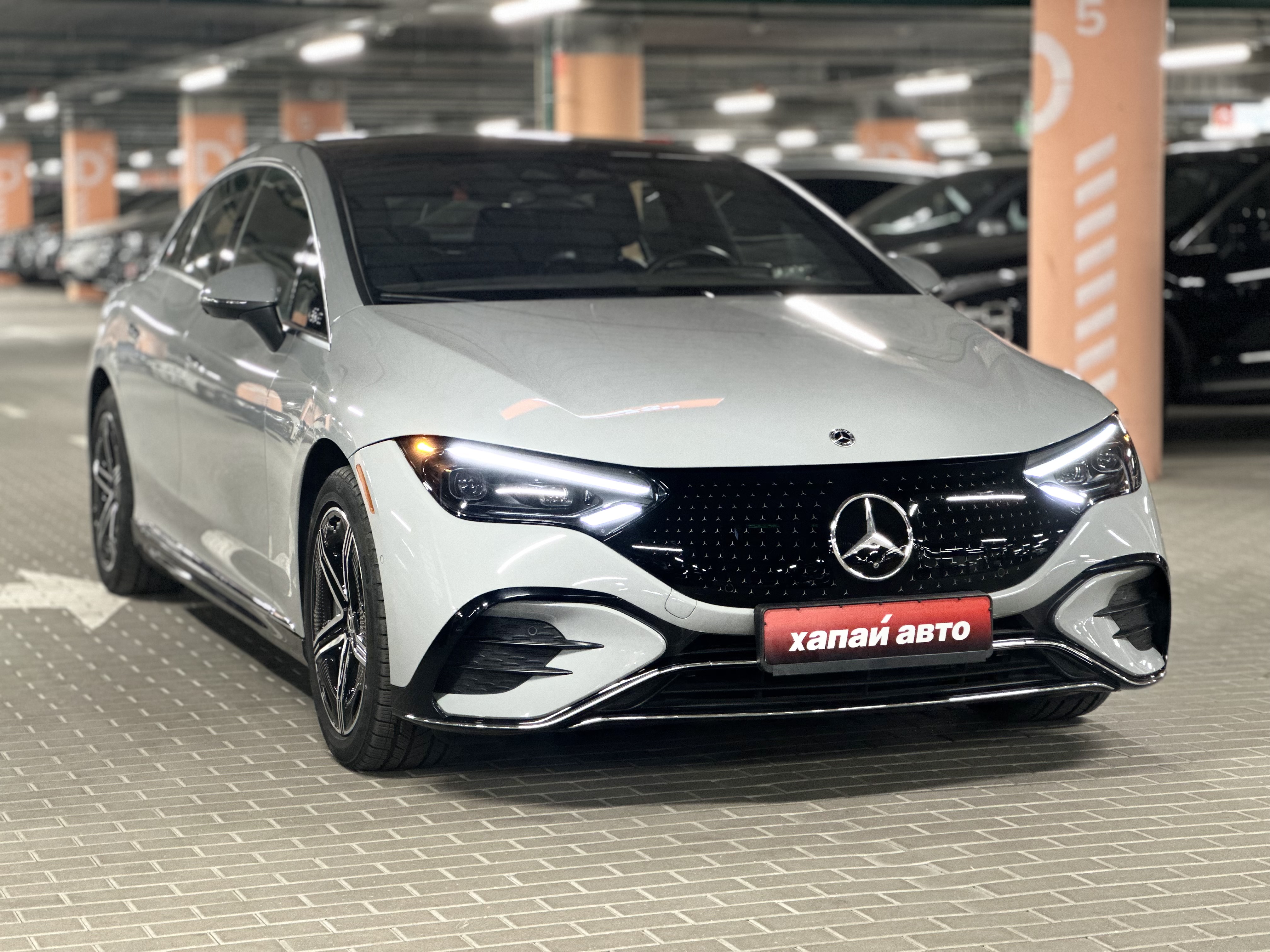 Mercedes-Benz-17