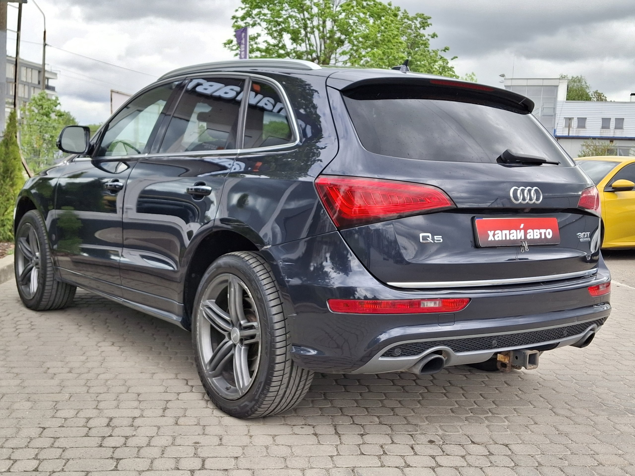 Audi-7