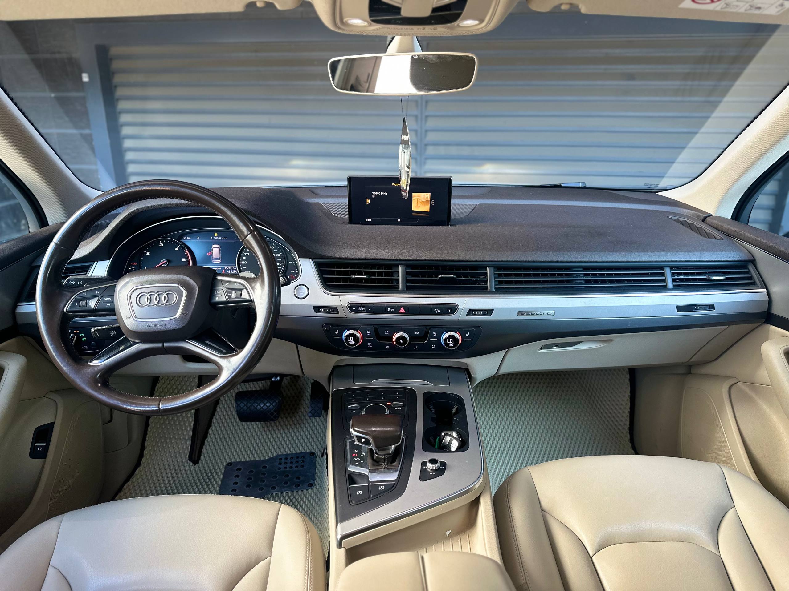 Audi-7