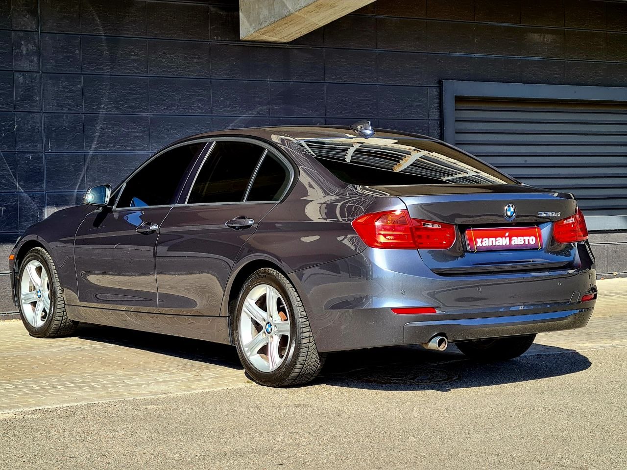 BMW-9