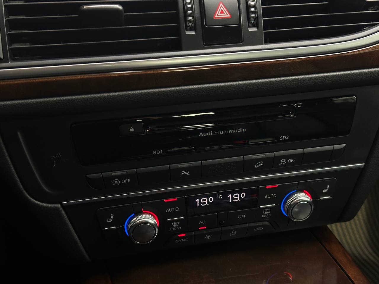 Audi-23