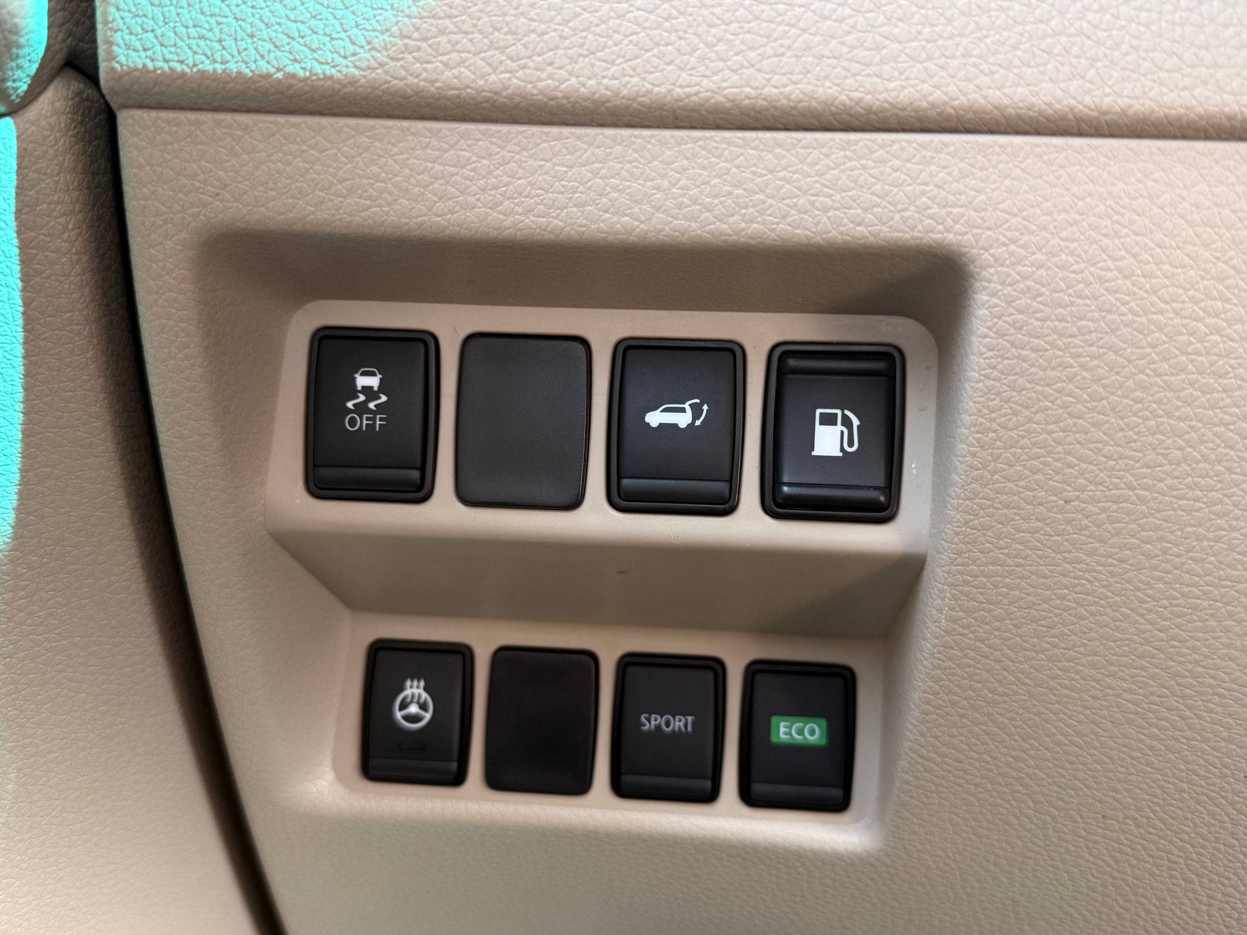 Nissan-13