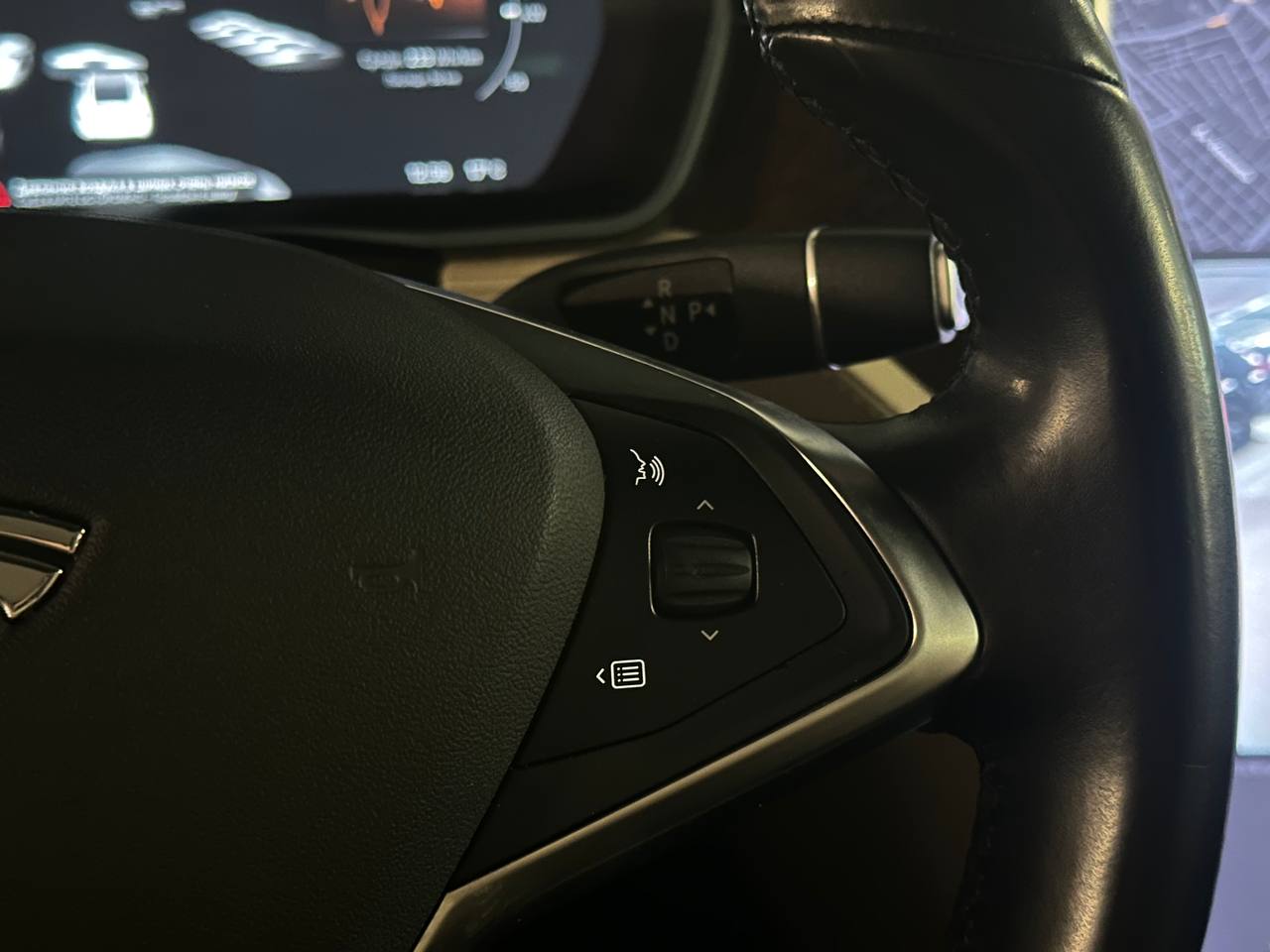 Tesla-4