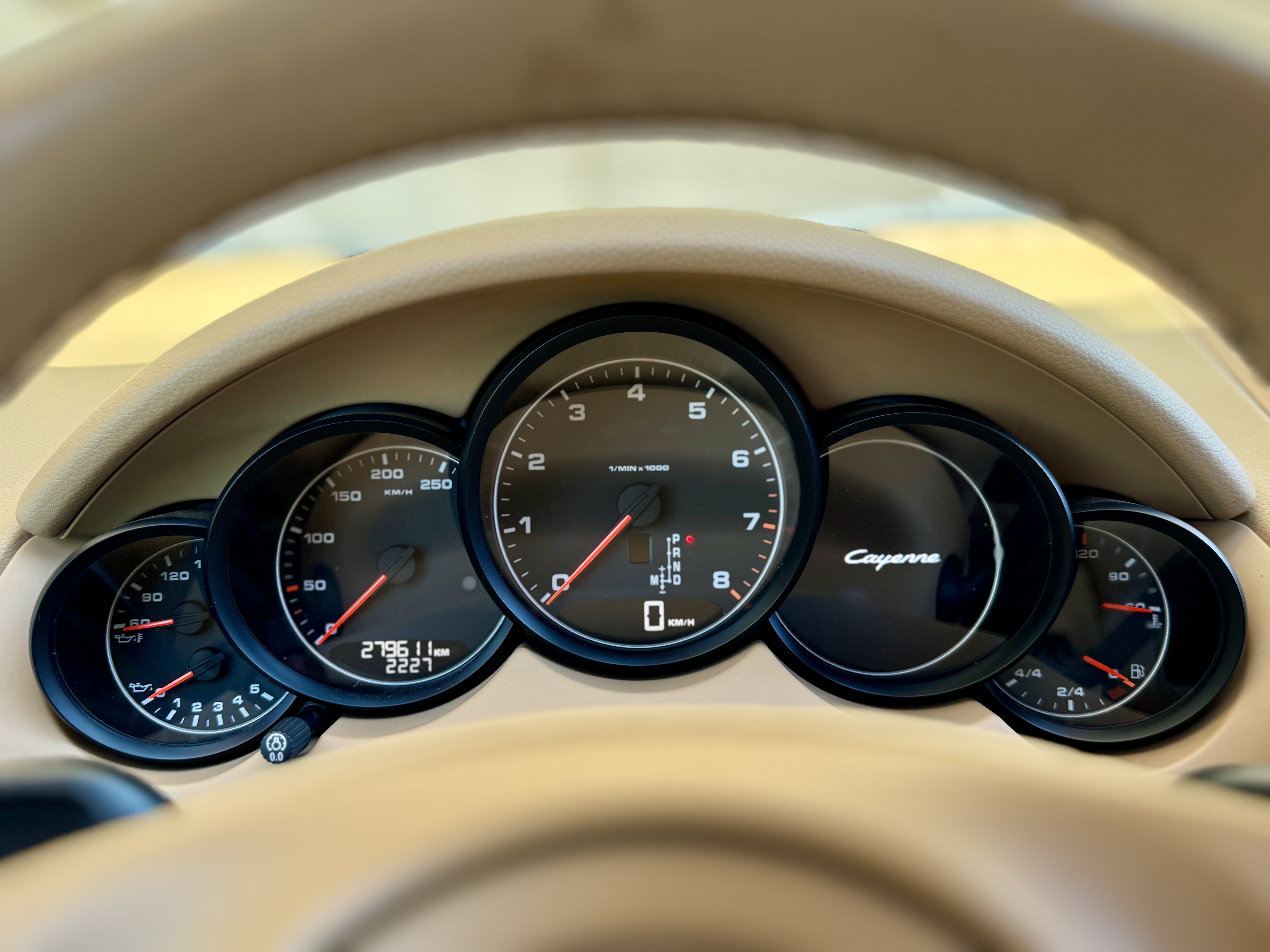 Porsche-0