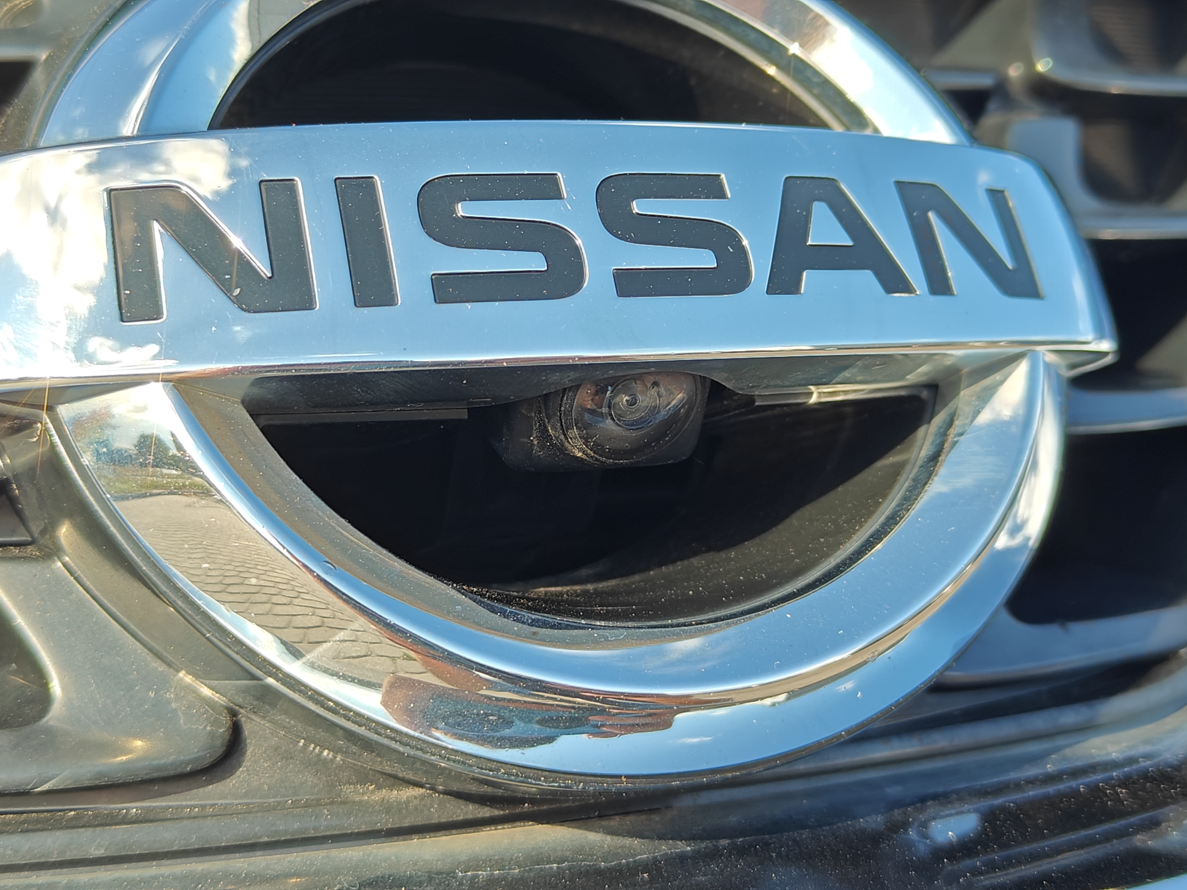 Nissan-0