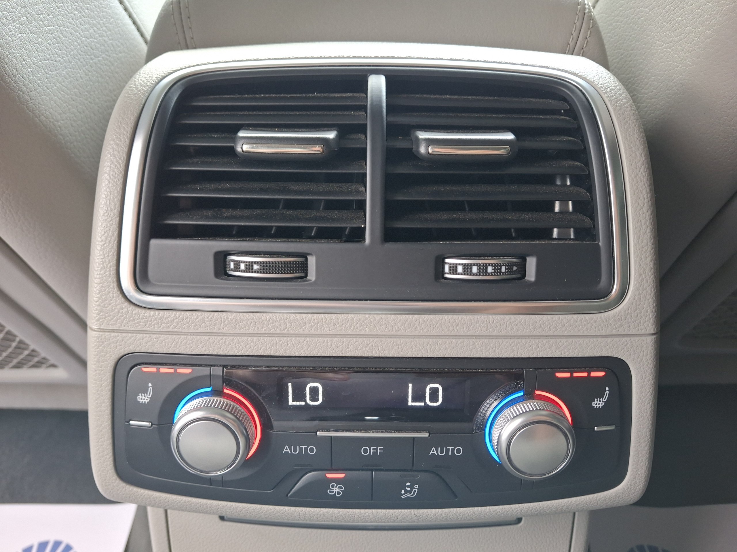 Audi-19